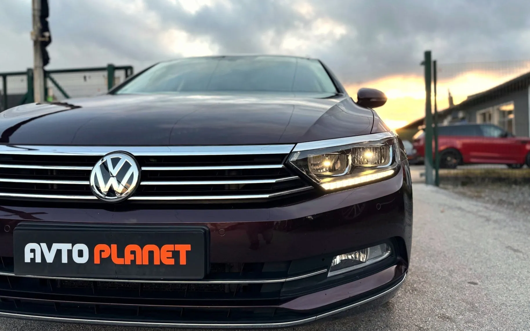 Zunanja slika - Volkswagen Passat - Variant 2.0 TDI BMT Highline LED NAVI USNJE KEYLESS ALU17 - 11