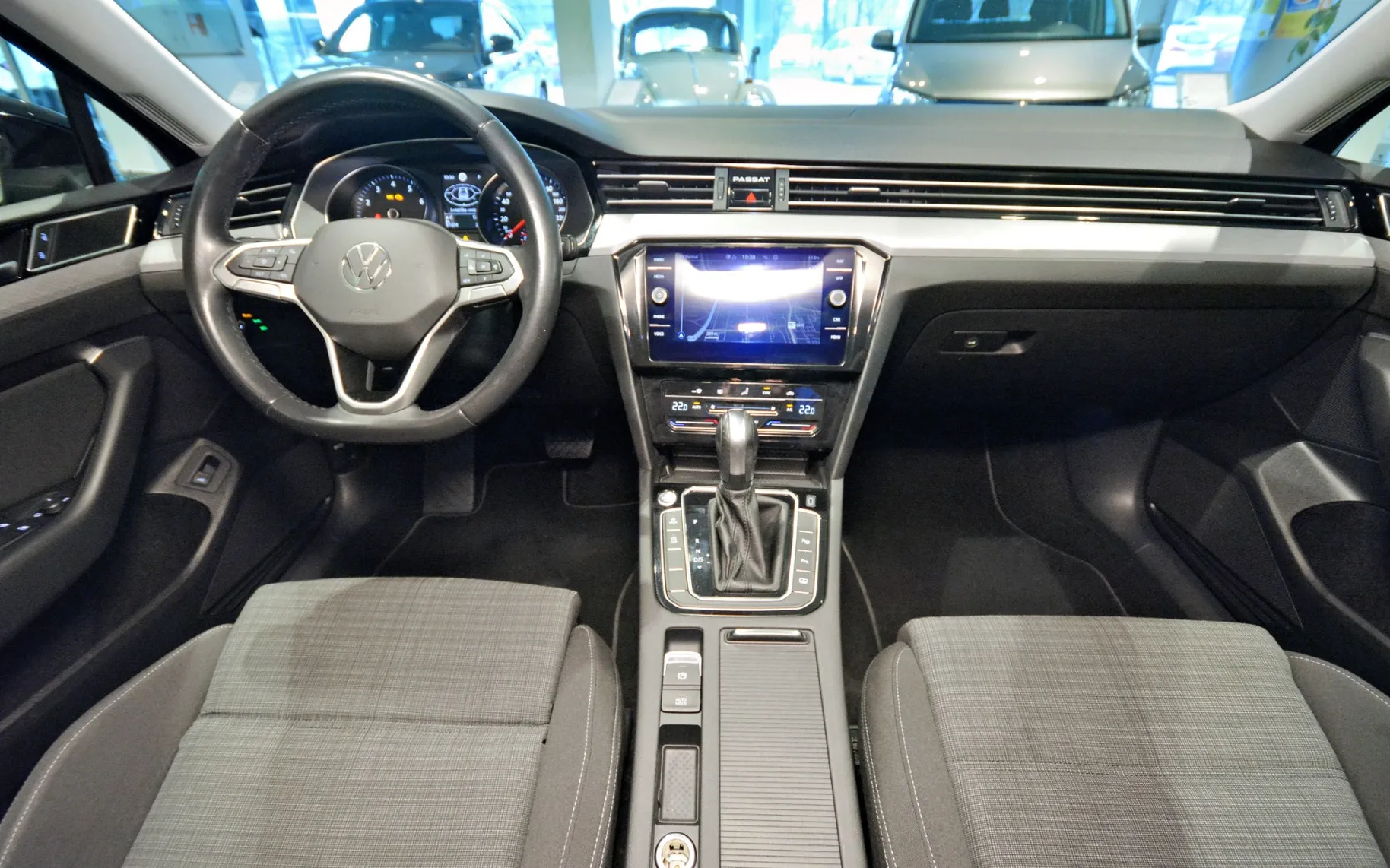 Zunanja slika - Volkswagen Passat - 1.5TSI Business DSG LED-KLJUKA-ACC-KAMERA-REZ.KOLO - 17