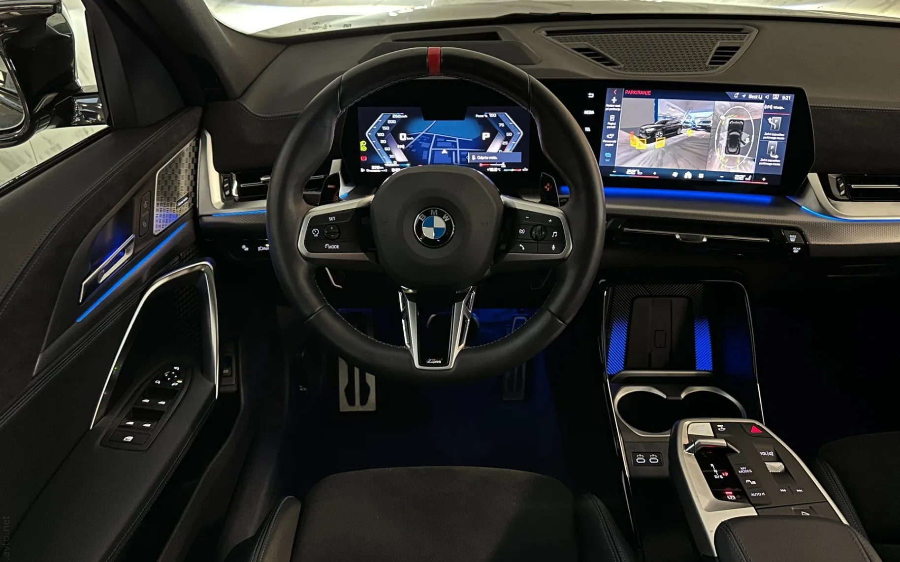 Notranja slika - BMW serija X2: - M35i xDrive |M-Pro|Pano|IconicG|R20|ACC|360K|HUD| - 9