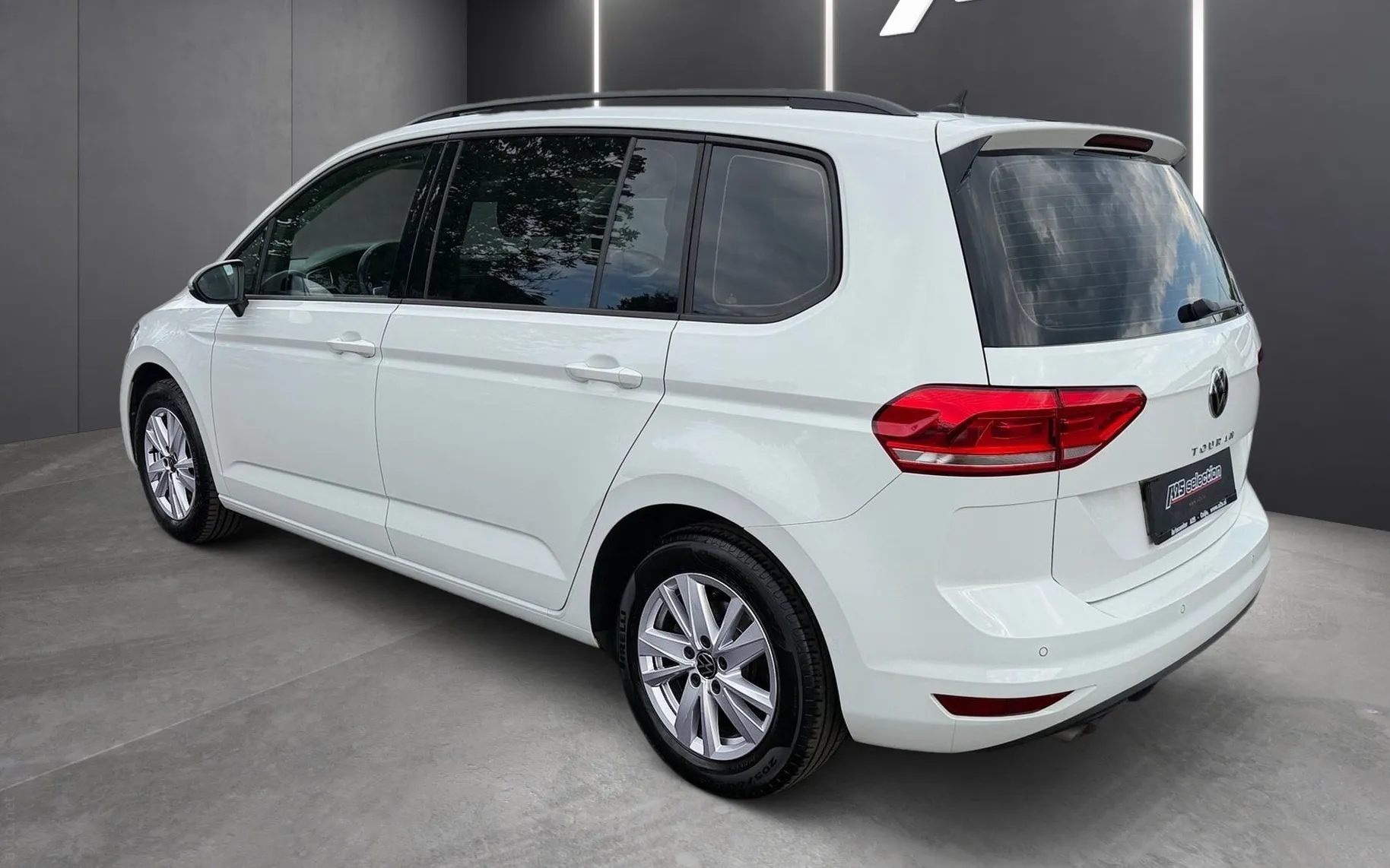 Zunanja slika - Volkswagen Touran - 2.0 TDI BMT Family DSG Kamera - Virtual... - 4