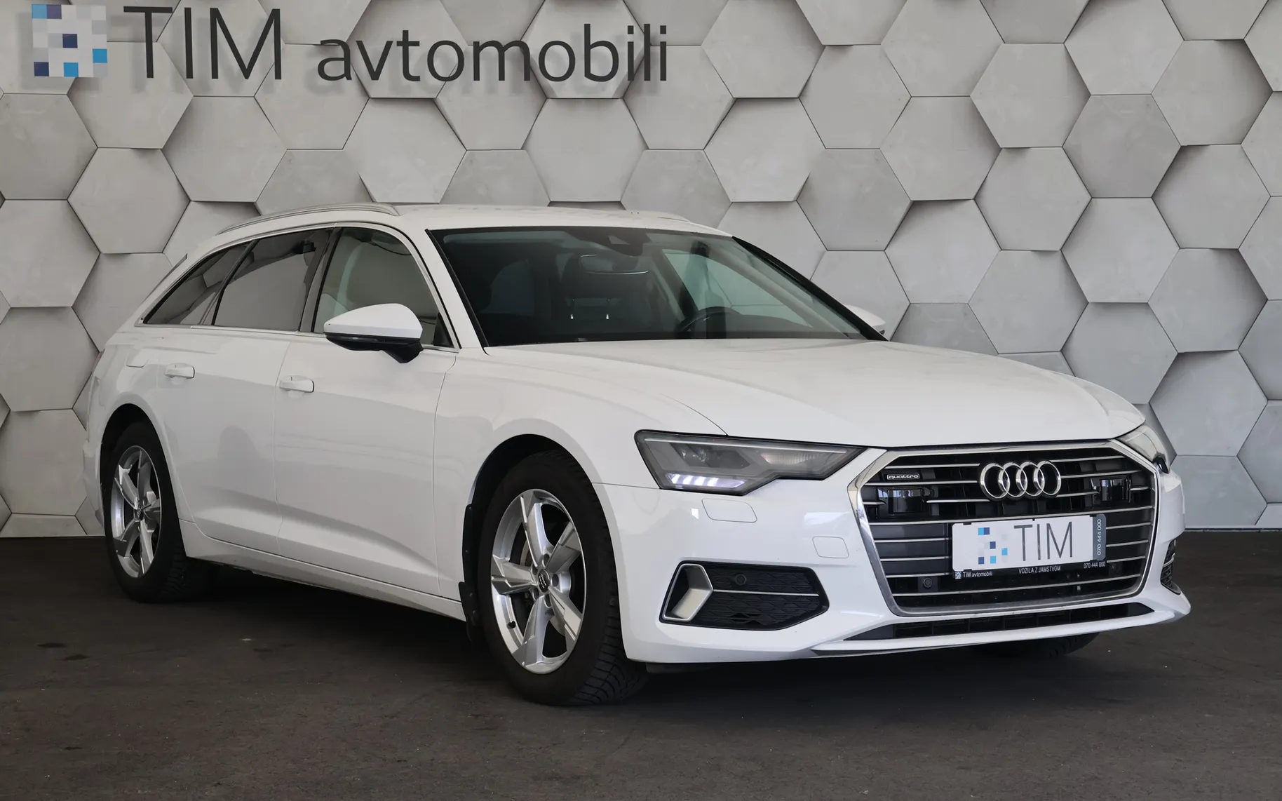 Zunanja slika - Audi A6 - 40TDI Quattro S-Tronic Sport - 2
