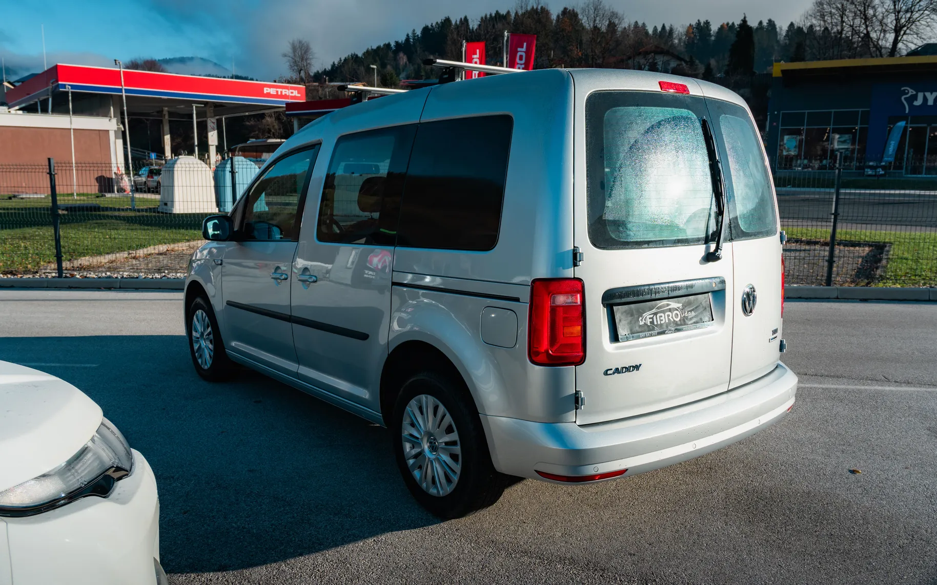Zunanja slika - Volkswagen Caddy - 2,0 TDI Trendline - 6