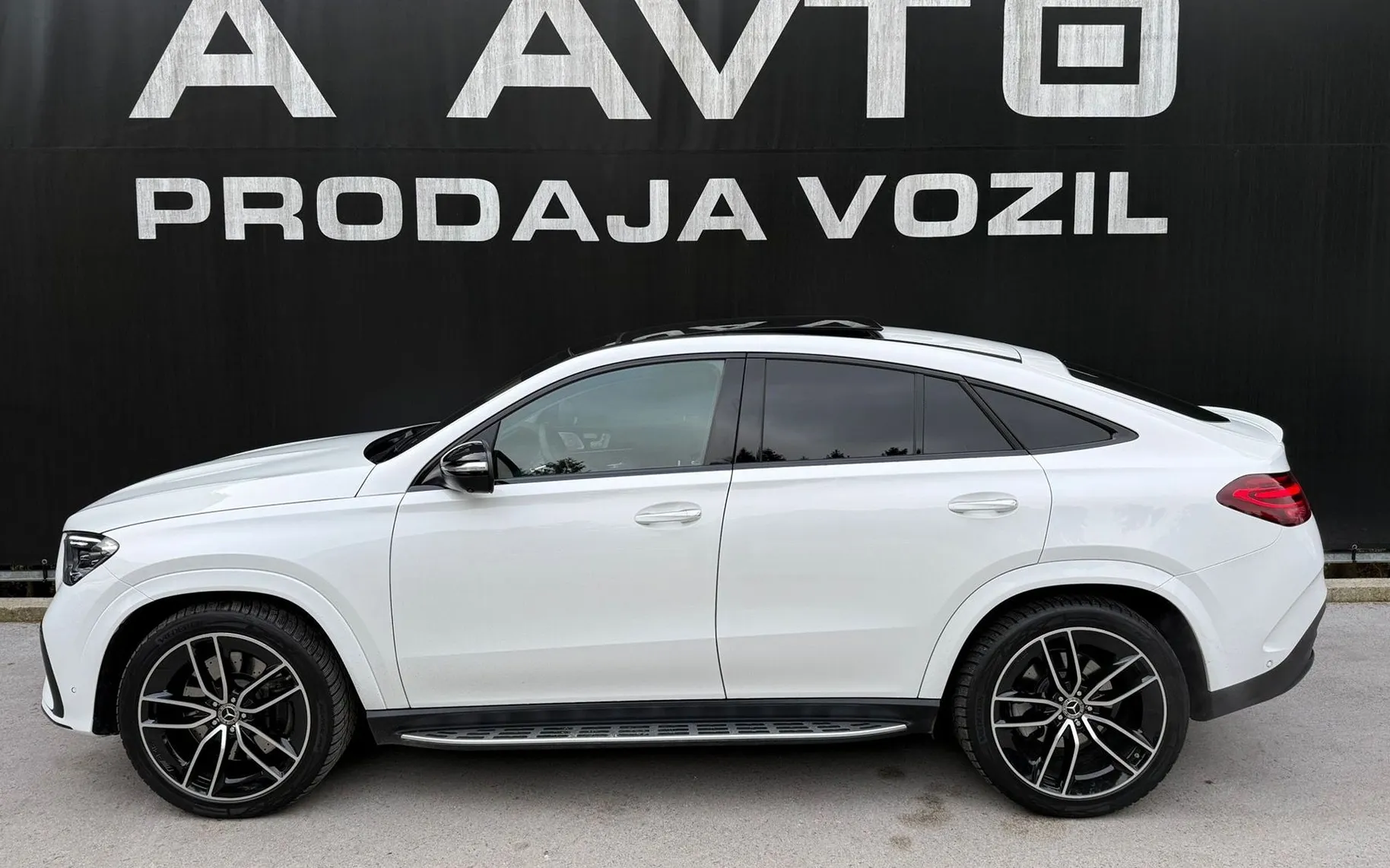 Zunanja slika - Mercedes-Benz GLE-Razred - GLE coupe GLE 450 d 4MATIC Coup  233  AMG-1.LASTNICA... - 4