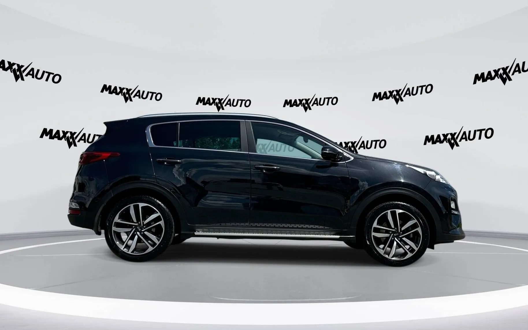 Zunanja slika - KIA Sportage - 1.6 CRDI EX Fresh ISG - 4
