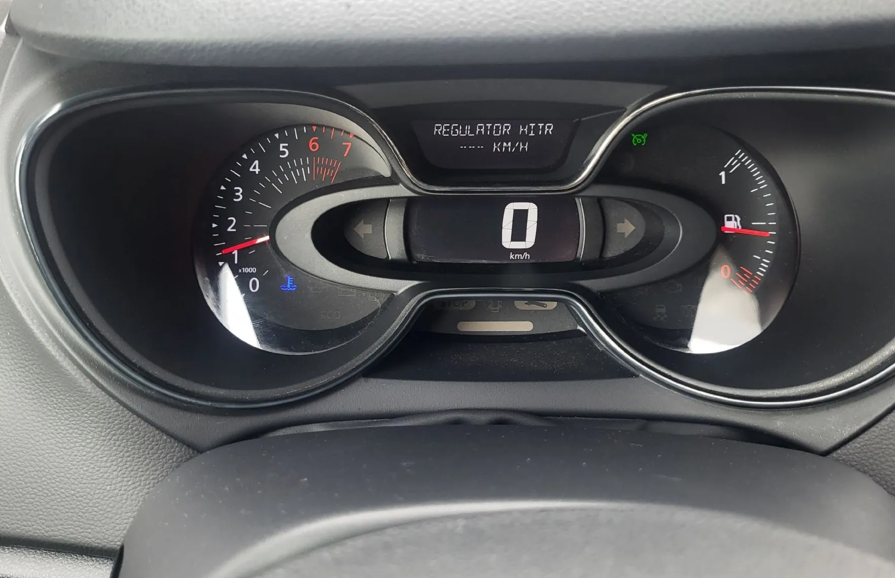 Zunanja slika - Renault Captur - Intens TCe 90 1last-navi-alu-kamera-pdc-tempom-acc - 11