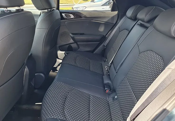 Zunanja slika - KIA XCeed - 1.0 T-GDi EX Way ISG. M T 85 kW - 10