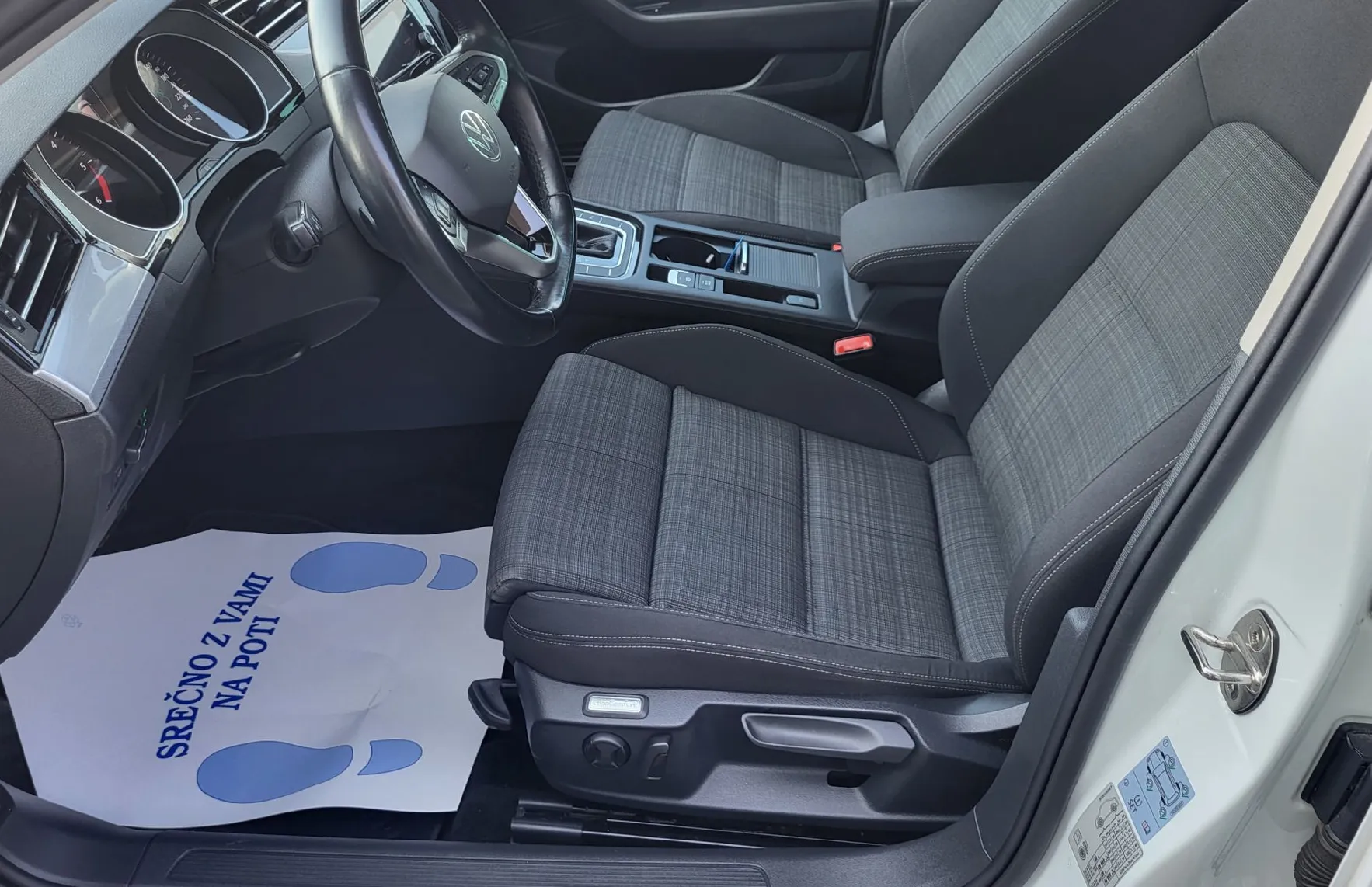 Zunanja slika - Volkswagen Passat - Variant 2.0 TDI AUT slo-1.last-alu-acc-navi-led-radar-pdc- - 6