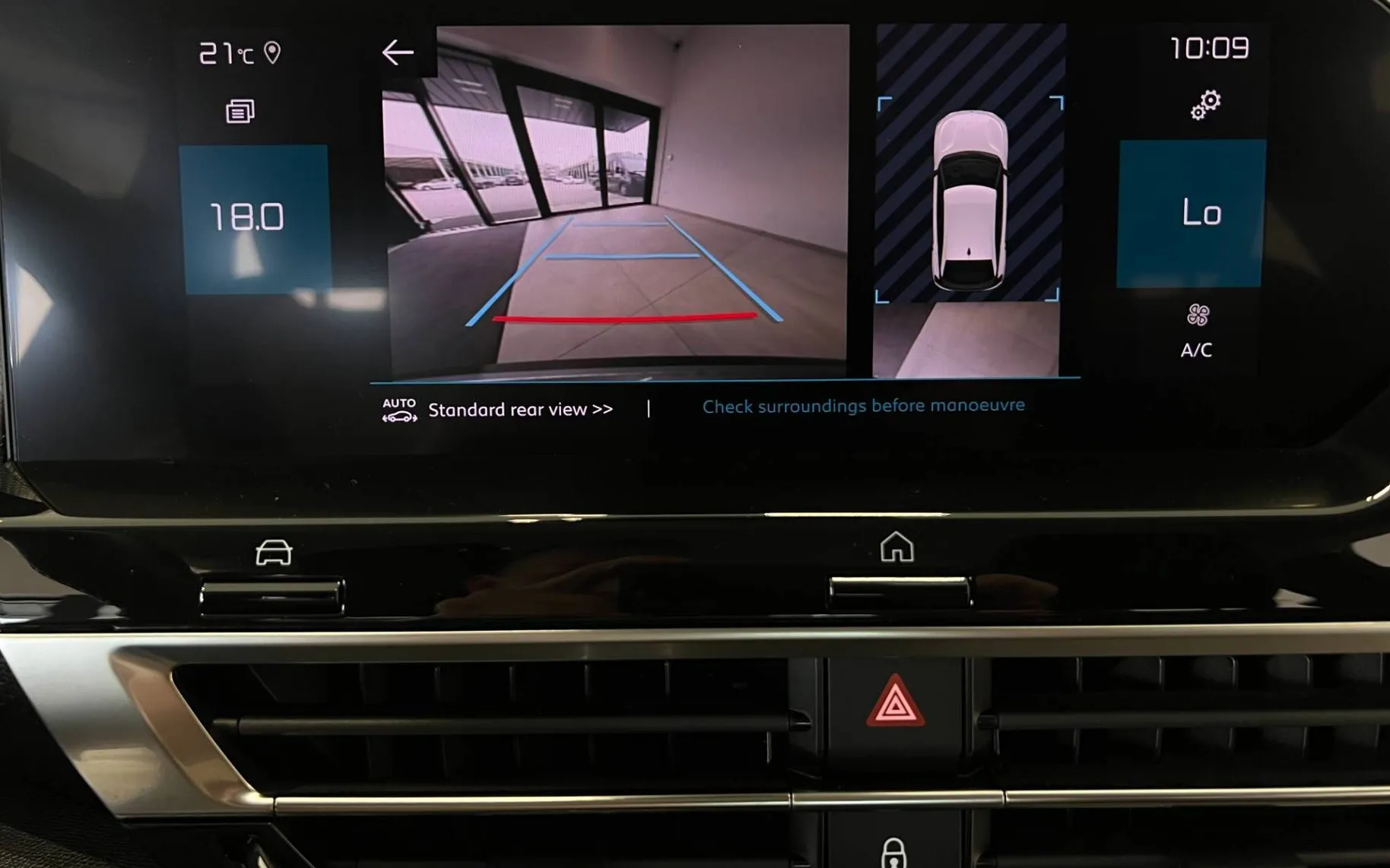Zunanja slika - Citroën C4 - 1.2-FULL-LED-HUD-GRET-SED-KAM-NAVI-DAB-PDC-17C - 17