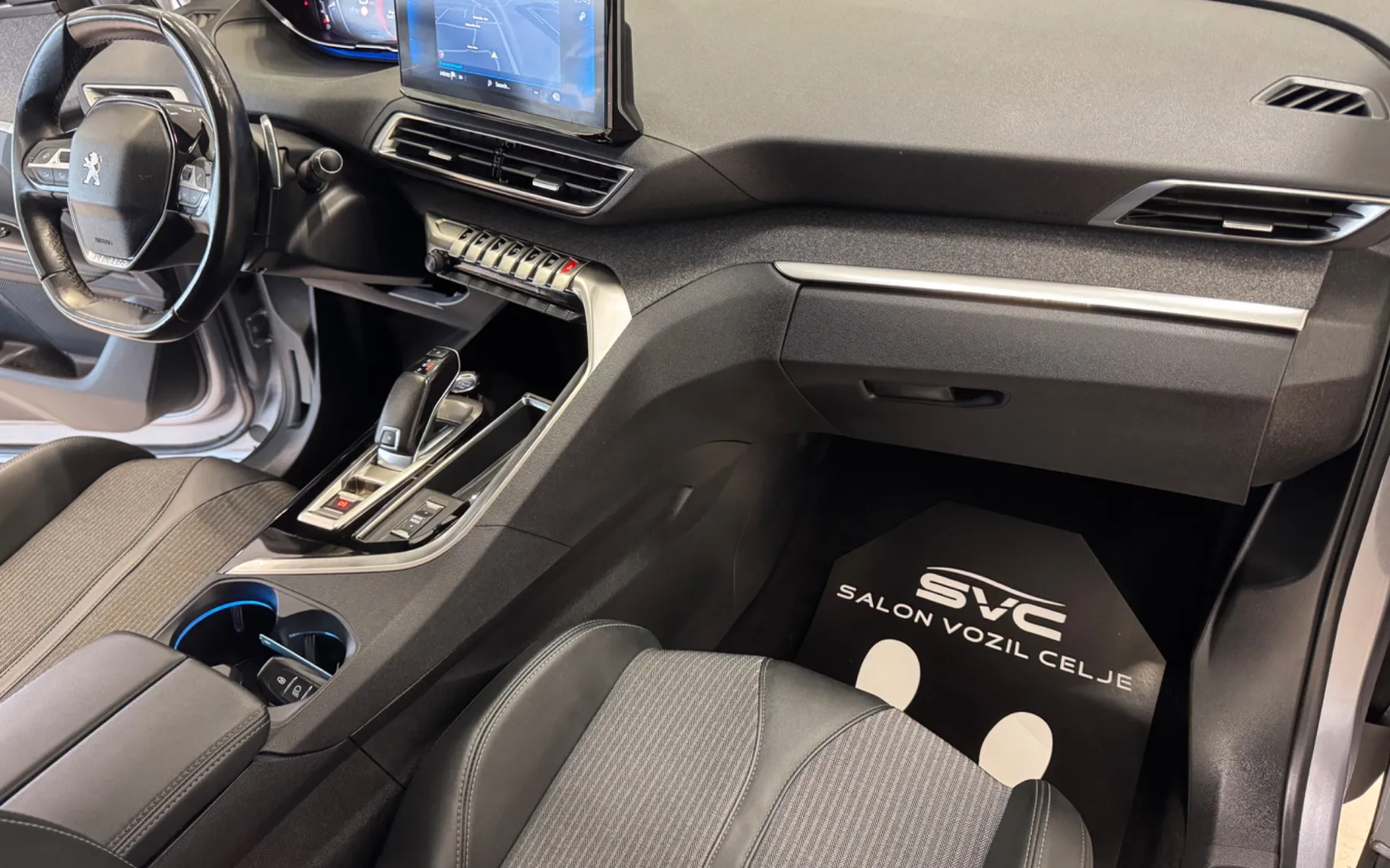 Zunanja slika - Peugeot 3008 - 1,2-130KM-ALLURE-AUT-FUL-LED-VIRTUAL-KAMERA-KEYLES - 11