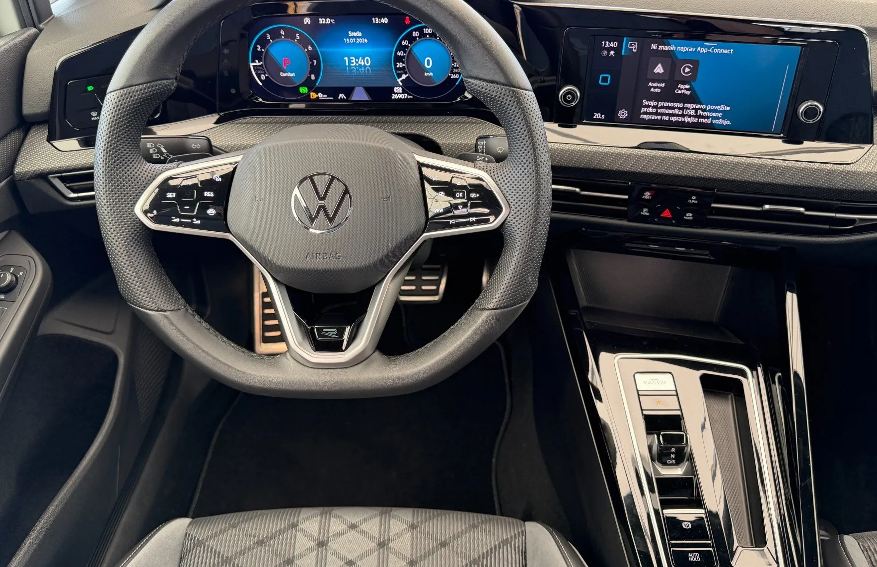 Zunanja slika - Volkswagen Golf - R-Line 1.5 eTSI R-Line DSG - 7