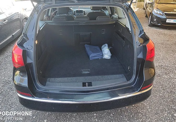 Zunanja slika - Opel Astra - Sports Tourer 1.6 CDTI-ALU-KLIMA-VELIKI SERVIS - 10