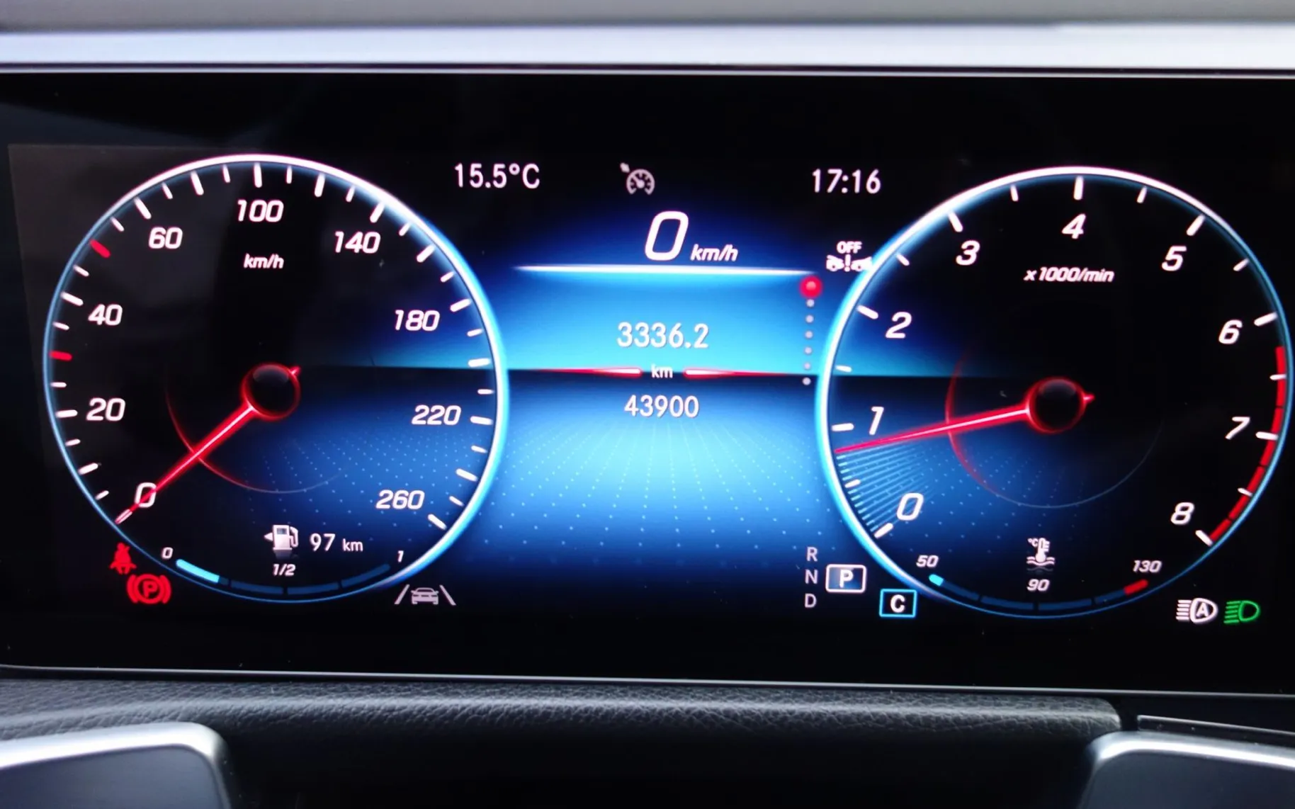 Zunanja slika - Mercedes-Benz GLB-Razred - GLB 180 - 8