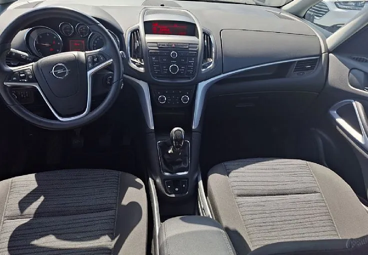 Zunanja slika - Opel Zafira - 2.0 CDTI 130KM - 1. SLO lastnik - 7 SEDEŽEV - 6