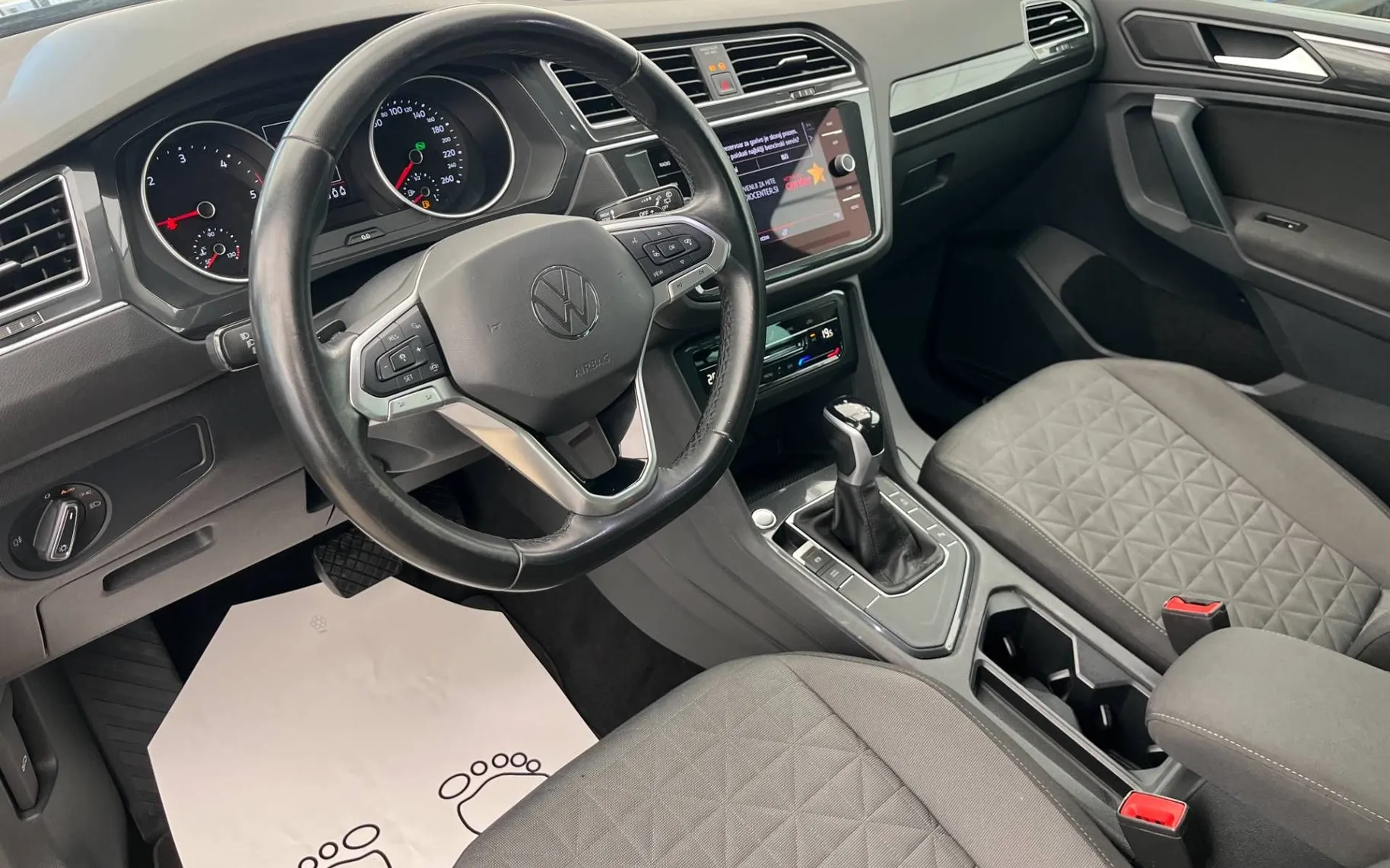 Zunanja slika - Volkswagen Tiguan - 2.0 TDI BMT DSG-1 LASTNIK-LED-KAM-ODLIČEN - 5