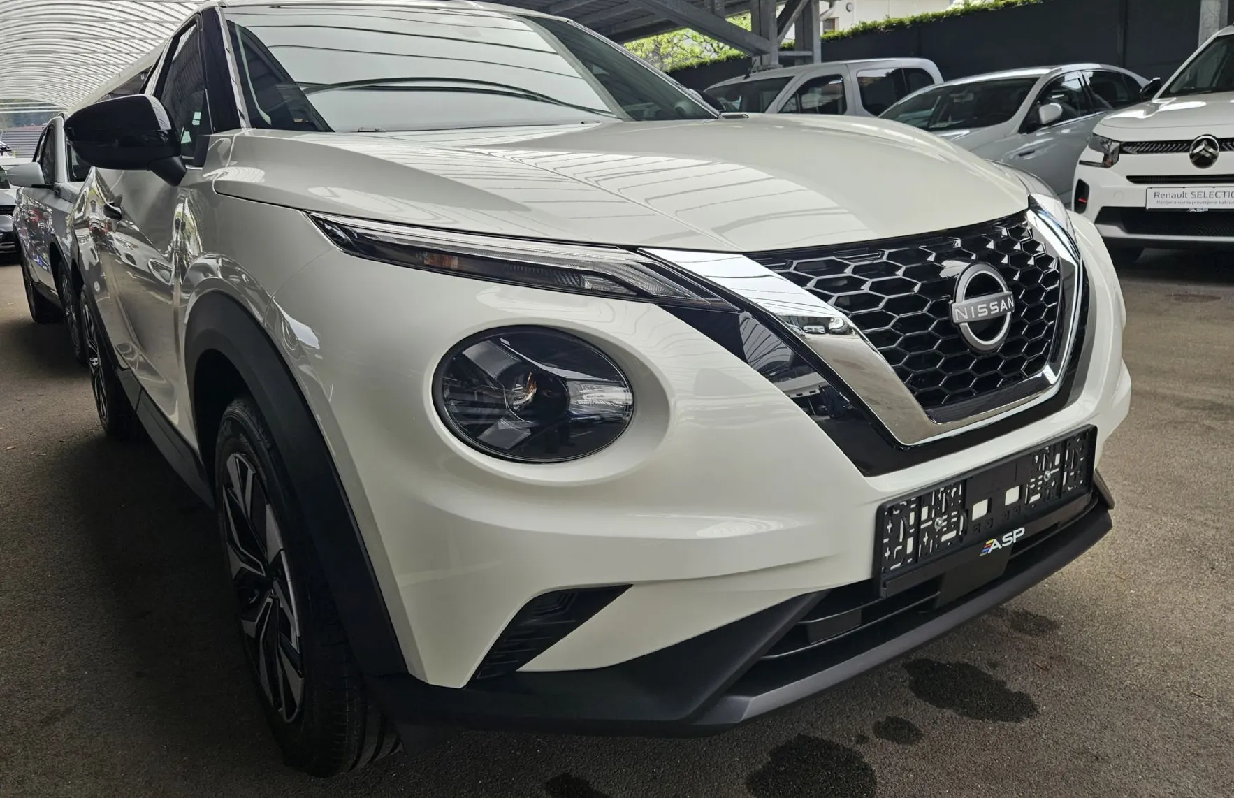Zunanja slika - Nissan Juke - 1.0 DIG-T 114 Acenta - 2