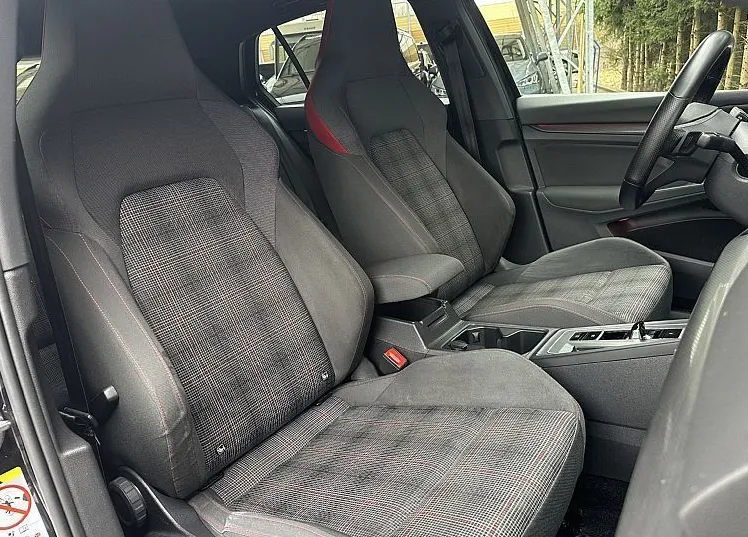 Zunanja slika - VW Golf - GTI DSG-AKTIV.VOLAN-HARMAN-KAMERA-KEYLESS-19COL... - 12