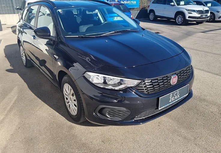 Zunanja slika - Fiat Tipo - SW 1.4 16V Pop 76683 KM, PRVI LASTNIK - 4