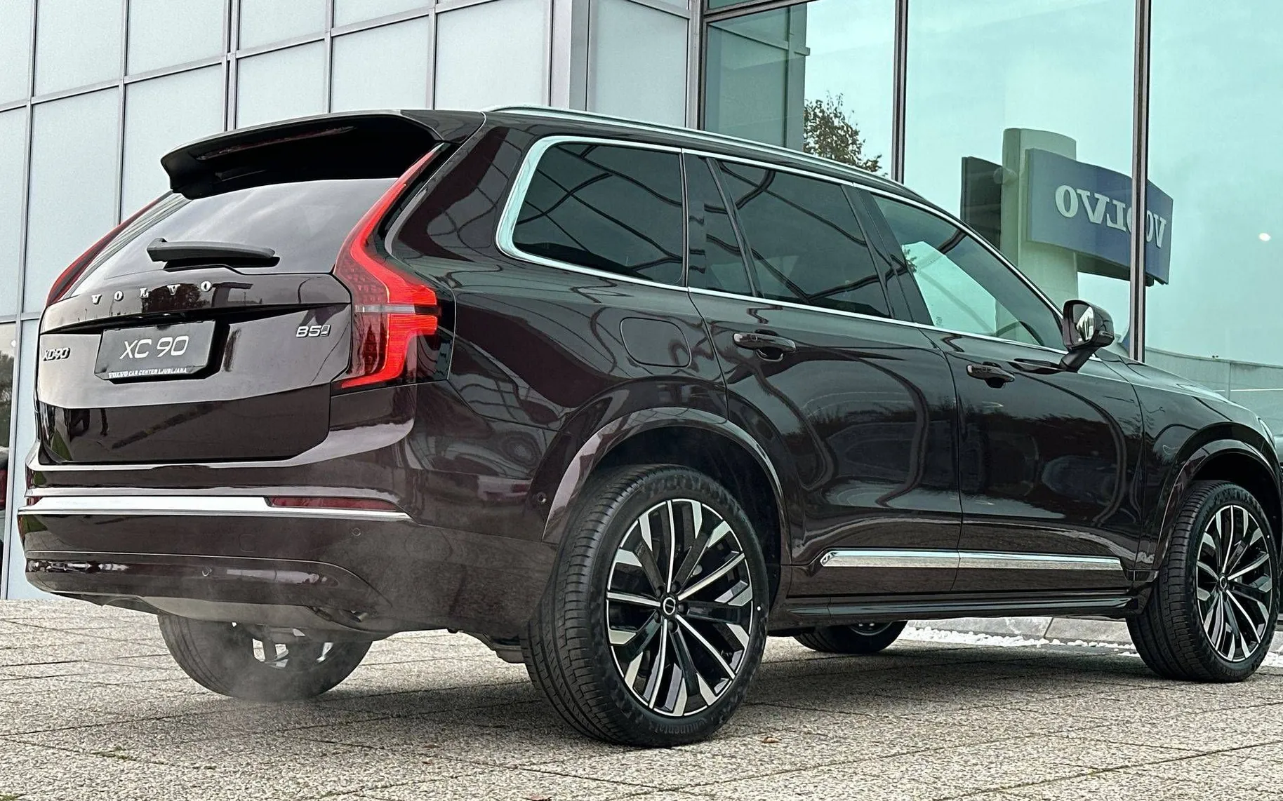 Zunanja slika - Volvo XC90 - B5 AWD Ultra Bright Avt. 7s AT AWD - 4