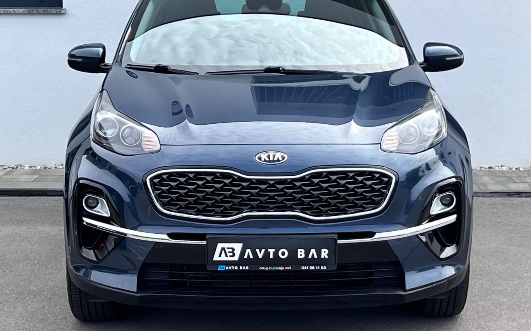 Zunanja slika - KIA Sportage - 2WD 1.6 GDI+1. LAST+SLO+NAVI+PDC - 2
