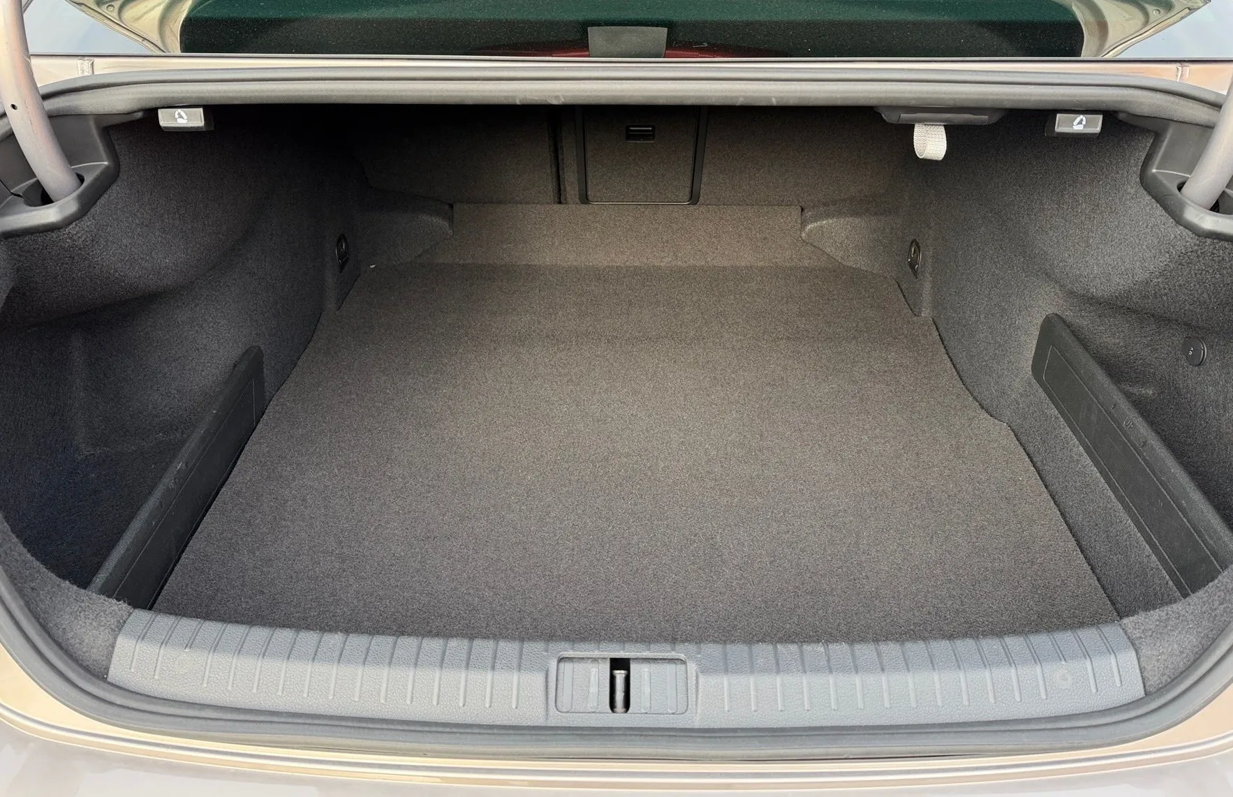 Zunanja slika - VW Passat - 2.0 TDI Elegance DSG Matrix - Kamera - SLO - 11