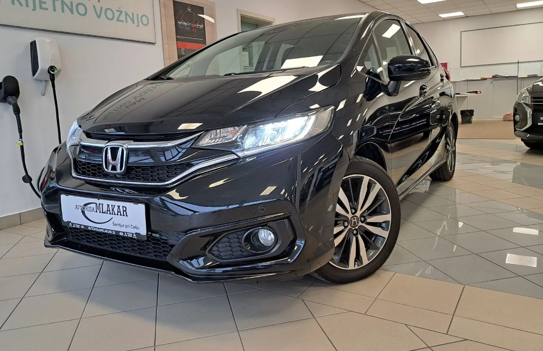Zunanja slika - Honda Jazz - 1.3 i-VTEC Comfort-FULL LED-NAVI-KAMERA- - 2