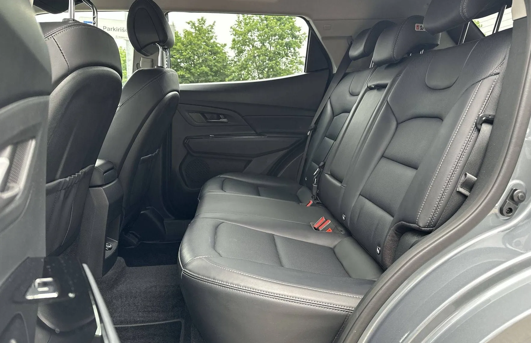 Zunanja slika - KG Mobility Korando - 4x4 1.5 T-GDI Exclusive - 11