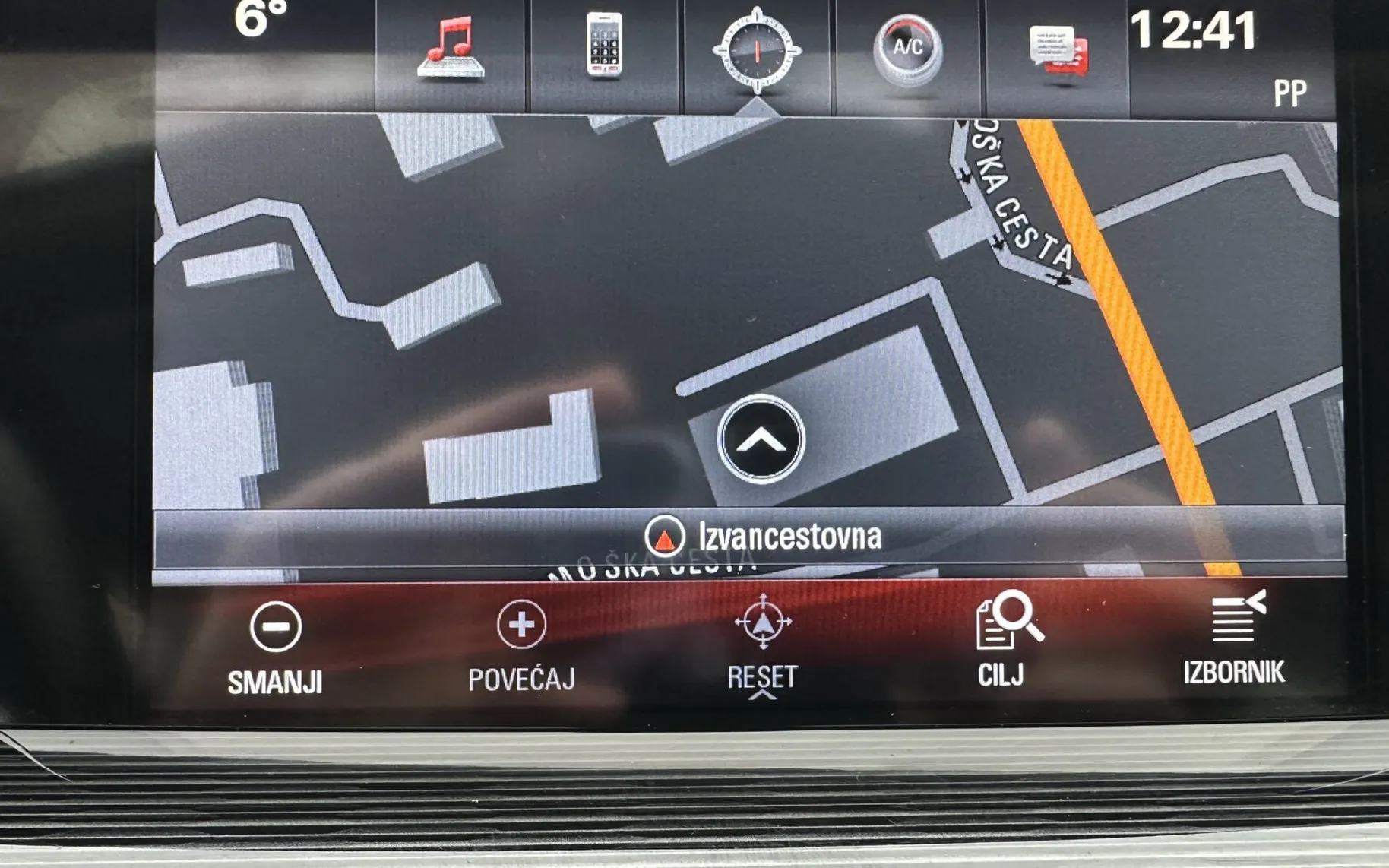 Notranja slika - Opel Insignia - 2.0 CDTI Innovation.NEMŠKI+4ALU.KAMERA.USNJE.DIZEL - 15