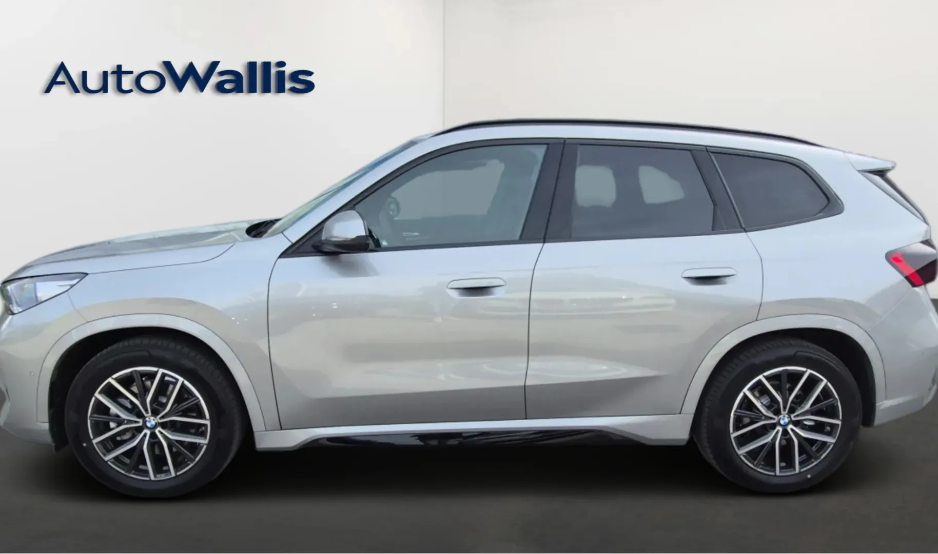 Zunanja slika - BMW Serija iX - xDrive30 NA VOLJO 1/2027 - 6