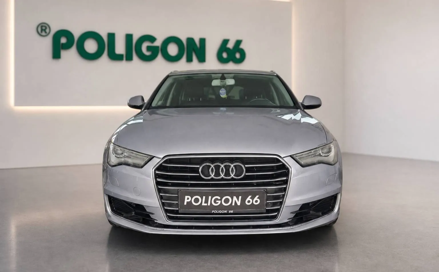 Notranja slika - Audi A6 Avant - 2.0 TDI ultra-MEMORY-PANORAMA-FULL LED-KAMERA - 8
