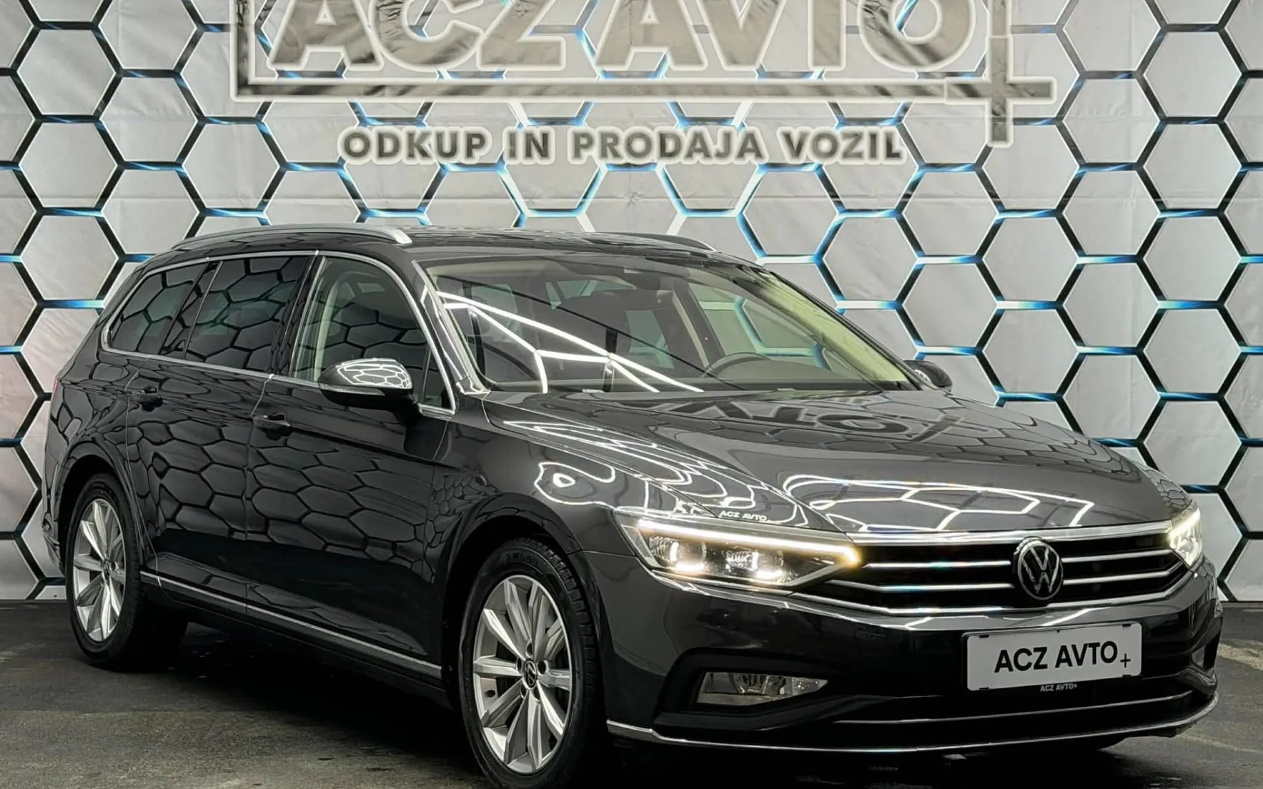 Zunanja slika - Volkswagen Passat Variant - 2.0 BI TDI•4 MOTION•IQ LED•VIRTUAL•ACC•MRTVI KOT - 1