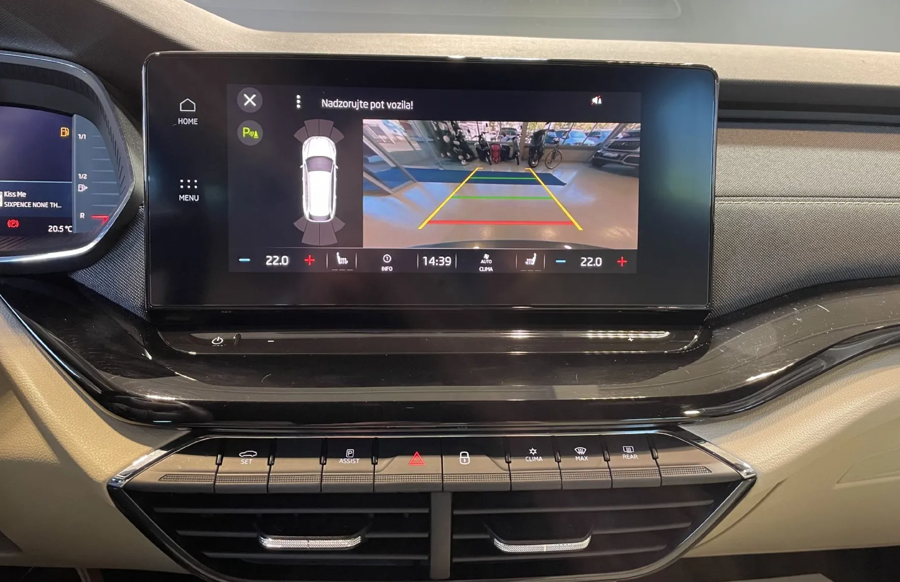 Zunanja slika - Škoda Octavia - VIRTUAL-NAVIGACIJA-LANE-RADAR-LED-DSG-ALU-KEYLESS - 15