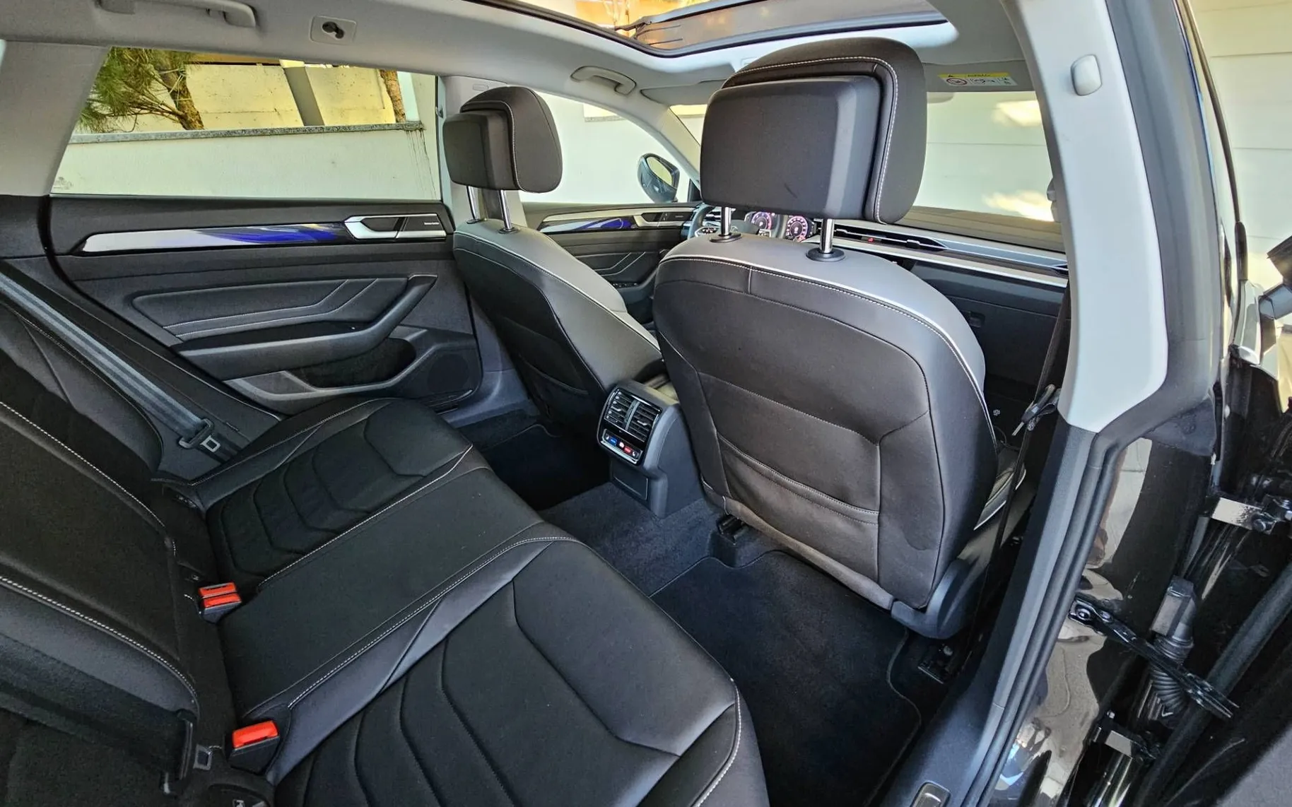 Notranja slika - Volkswagen Arteon Shooting Brake - Arteon 2.0 TDI |PANORAMA|VIRTUAL|HL-SED|ALU20|TOP| - 11