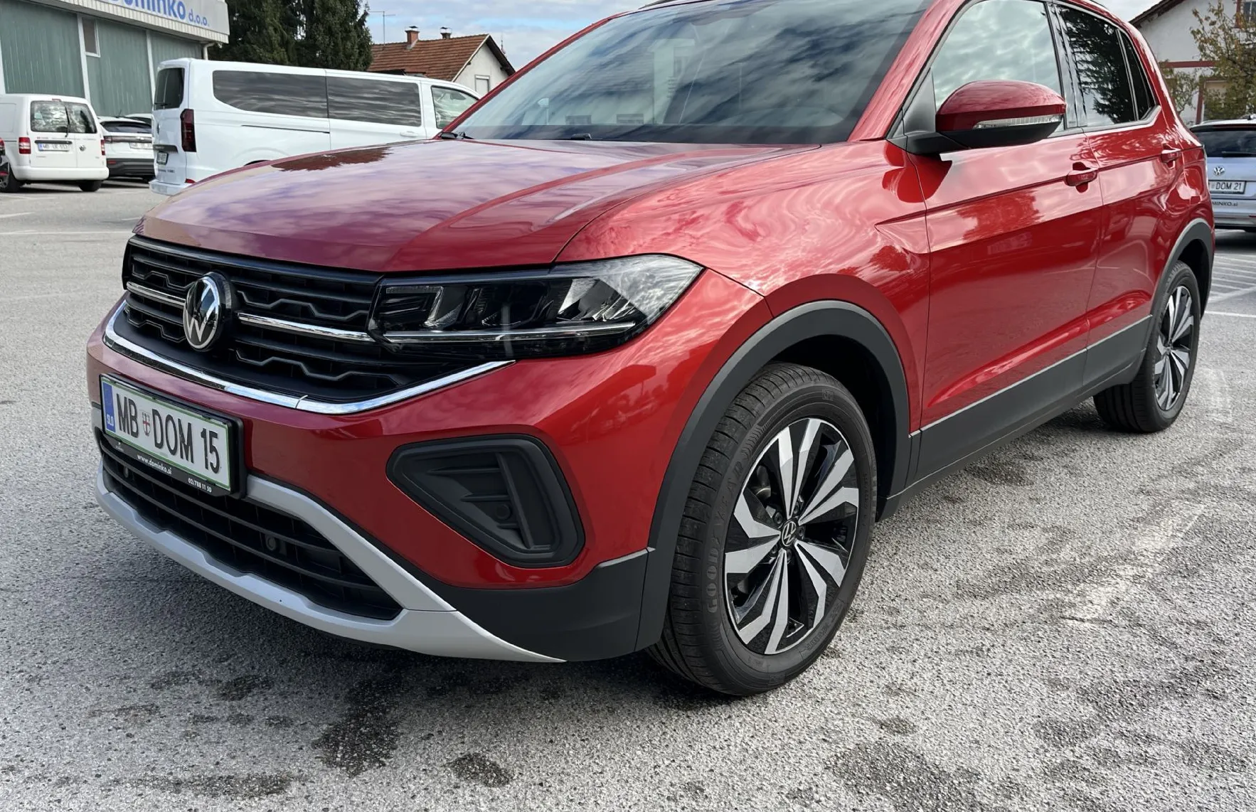Zunanja slika - Volkswagen T-Cross - 1.0 TSI 4ALL 85  115 - 1
