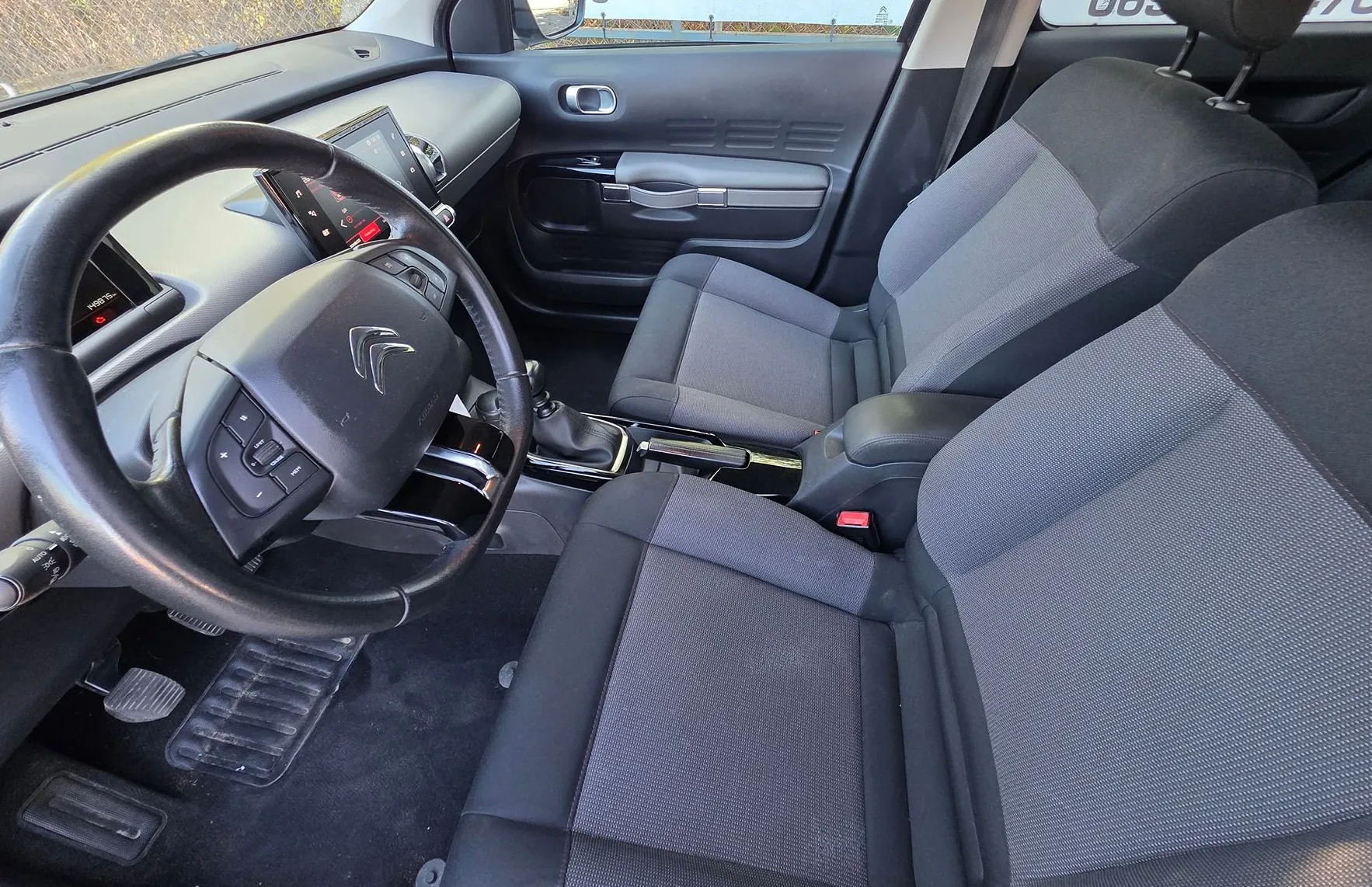 Zunanja slika - Citroën C4 Cactus - 1.2 PURETECH 110 S S SHINE LED-SLOVENSKI-1.LASTNIK - 10