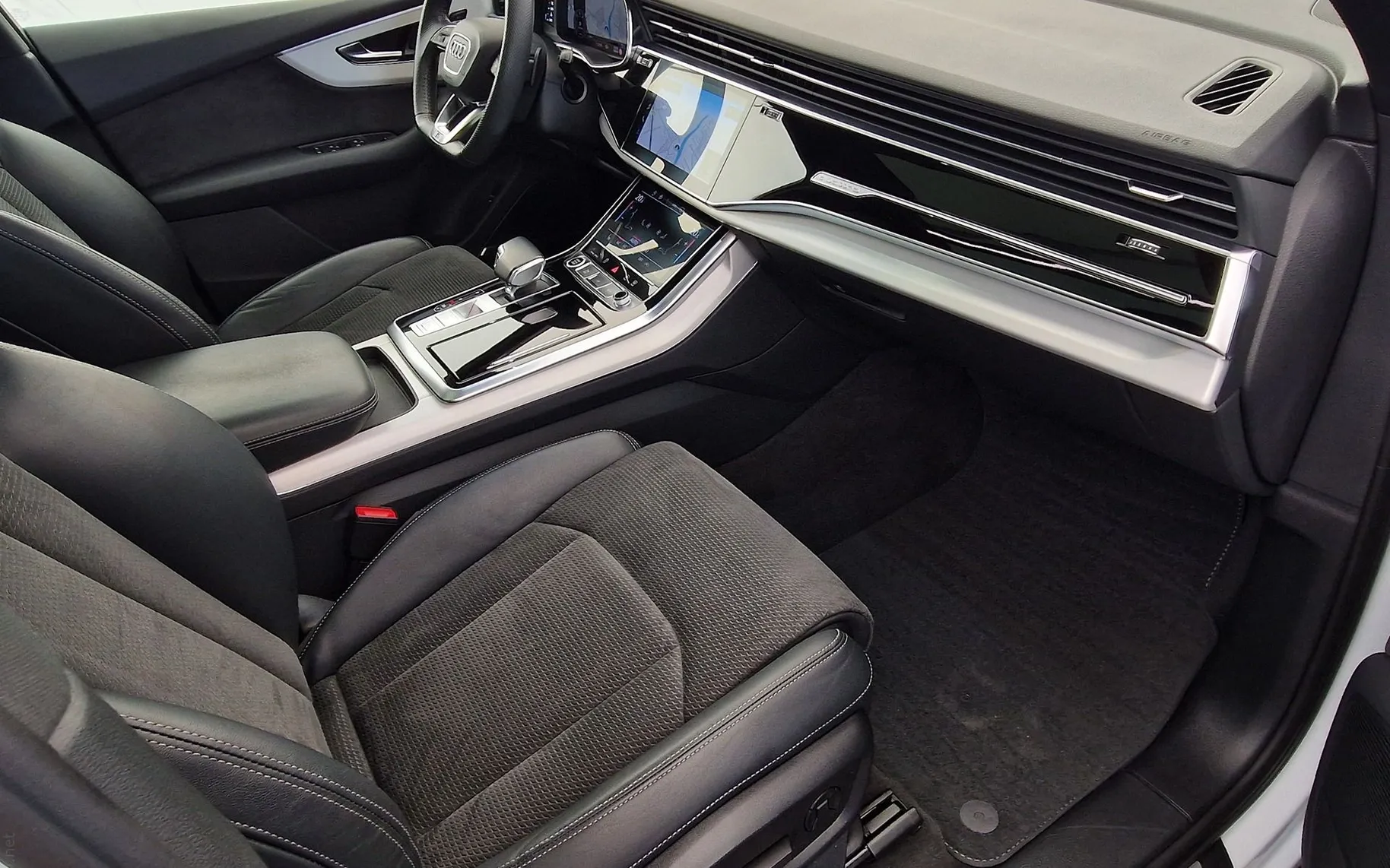 Notranja slika - Audi Q7 - 3.0TDI-QUATTRO-3XS LINE-PANORAMA-MATRIX-ACC-ZRAČ.. - 12