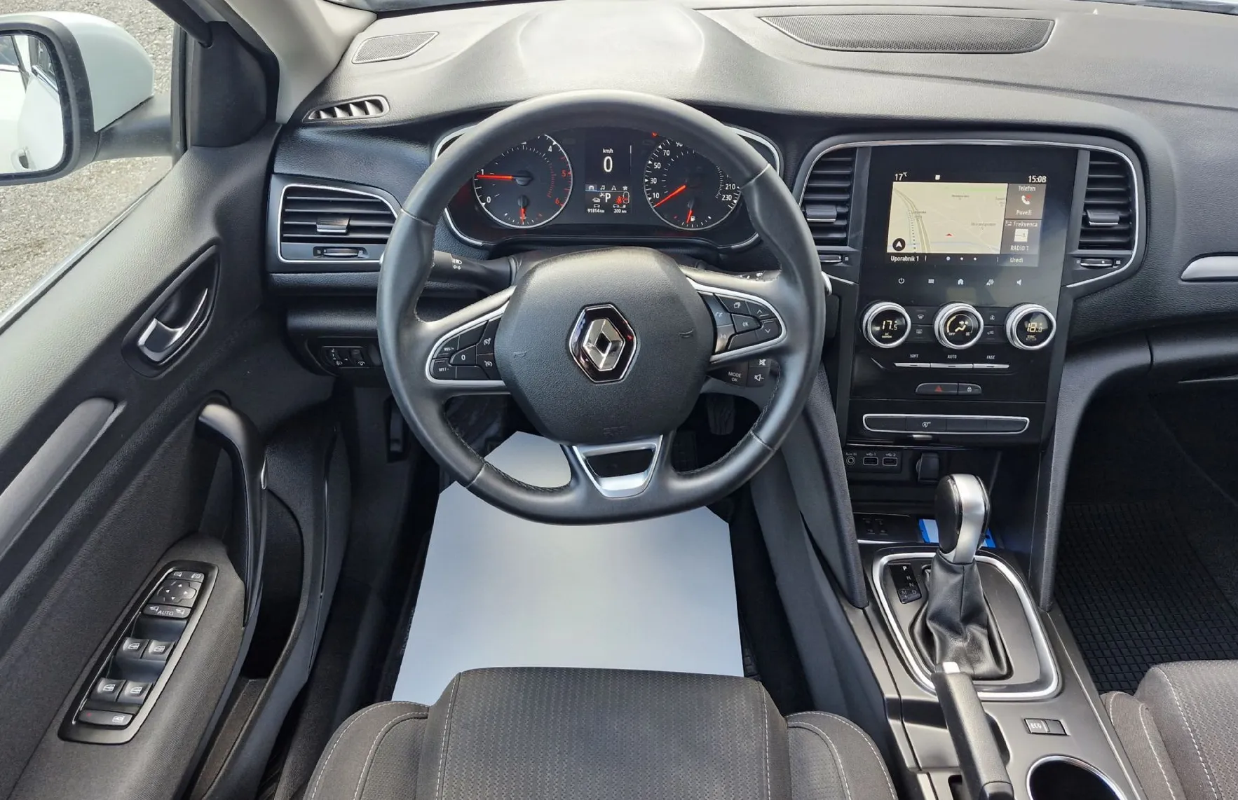 Zunanja slika - Renault Mégane - Megane  Grandtour Blue dCi 115 business EDC - 10