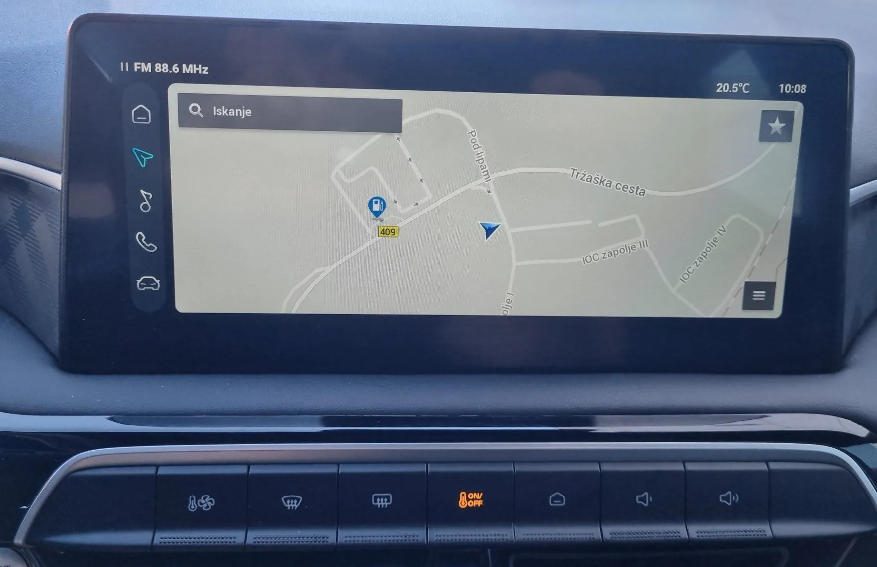 Zunanja slika - MG MG3 - 1.5 COMFORT - ODLIČNO OHRANJEN - TOP OPREMA - 17