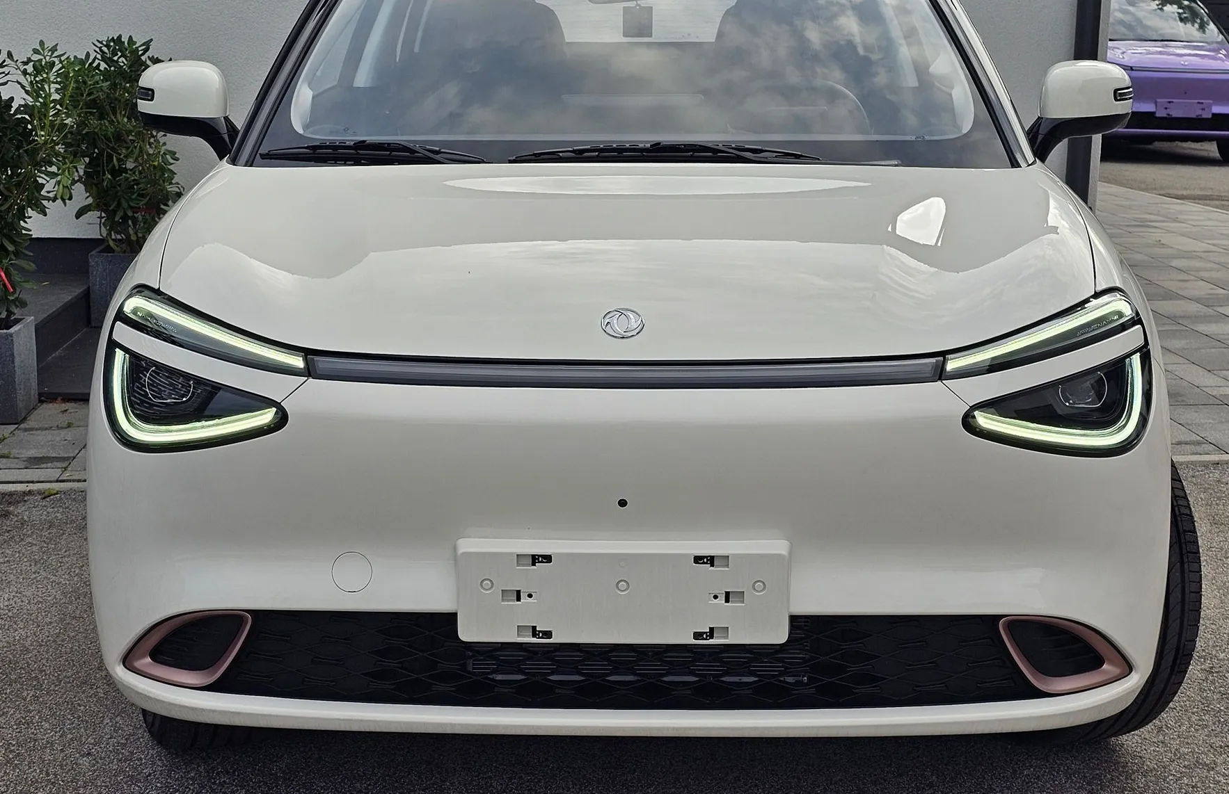Zunanja slika - Dongfeng Box - E3 42.3 kWh 70 kW- 360KAM-LED- - 3