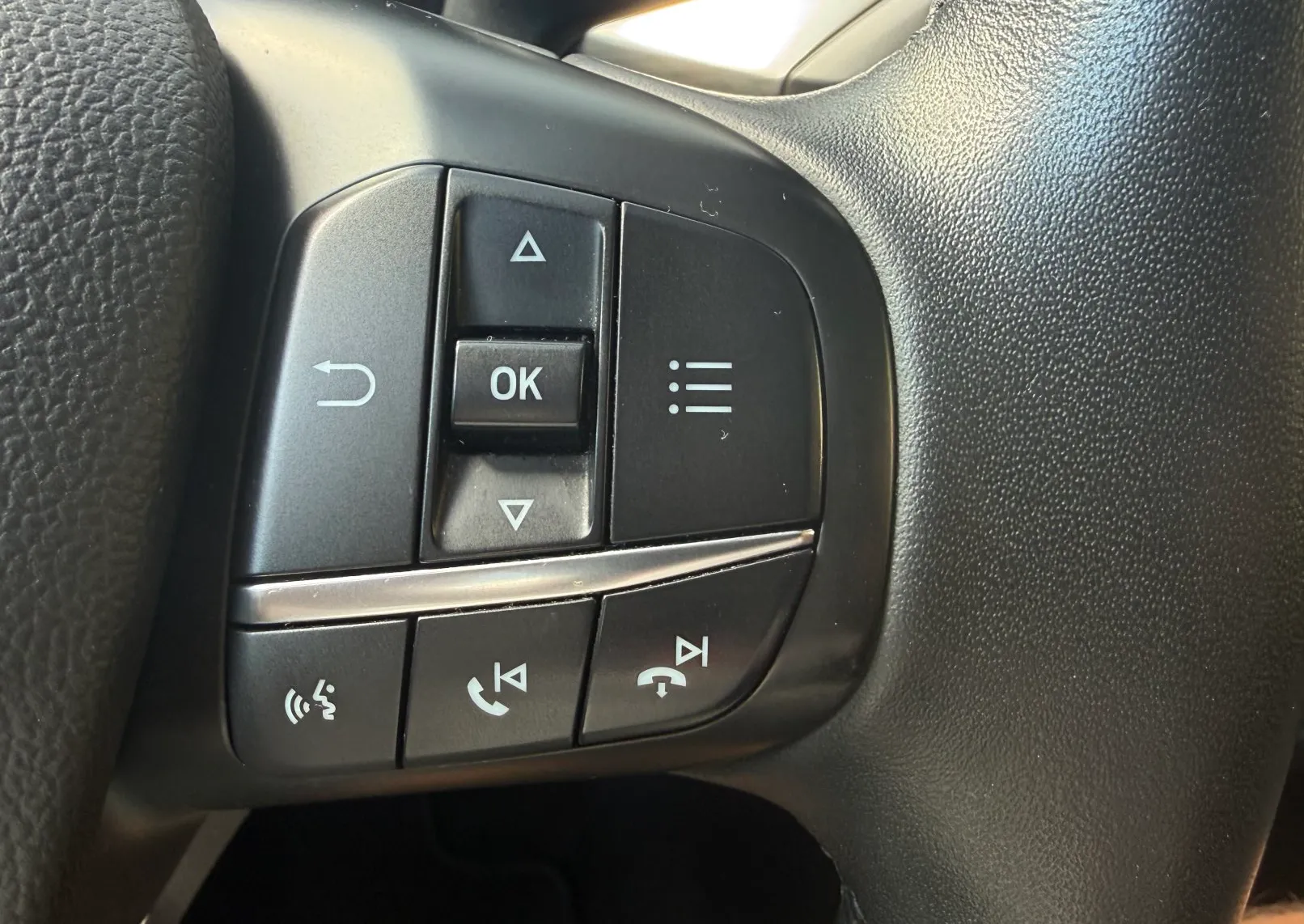 Zunanja slika - Ford Focus - 1,5 EcoBlue TITANIUM - 14