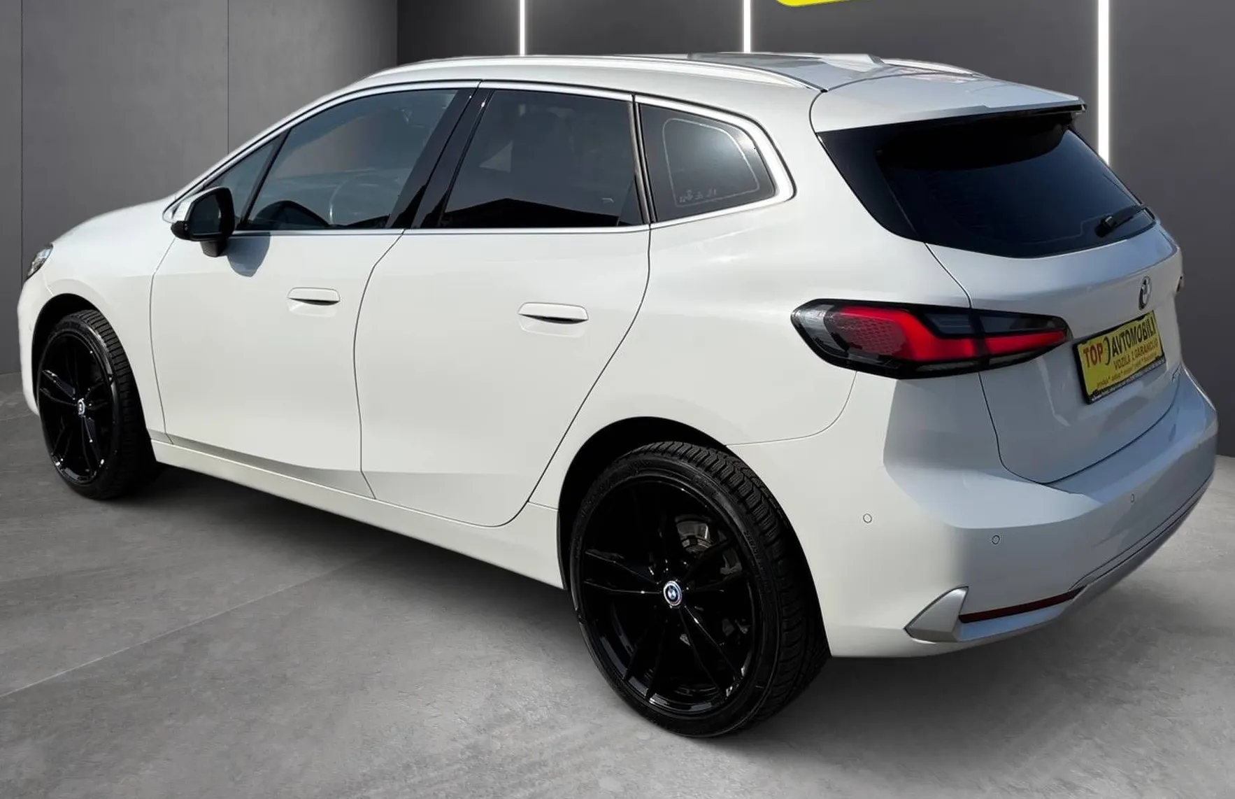 Zunanja slika - BMW Serija 2 - Active Tourer: 218i FULL LED NAVI KAMERA TEMPOMAT USNJE - 4