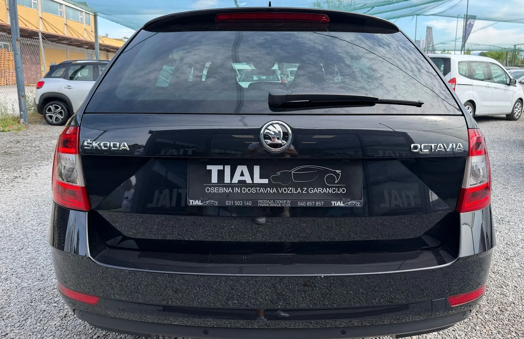 Zunanja slika - Škoda Octavia - 2.0 TDI SLO-FULL LED-ACC-CANTON-ŠPORTNI SEDEŽI - 6