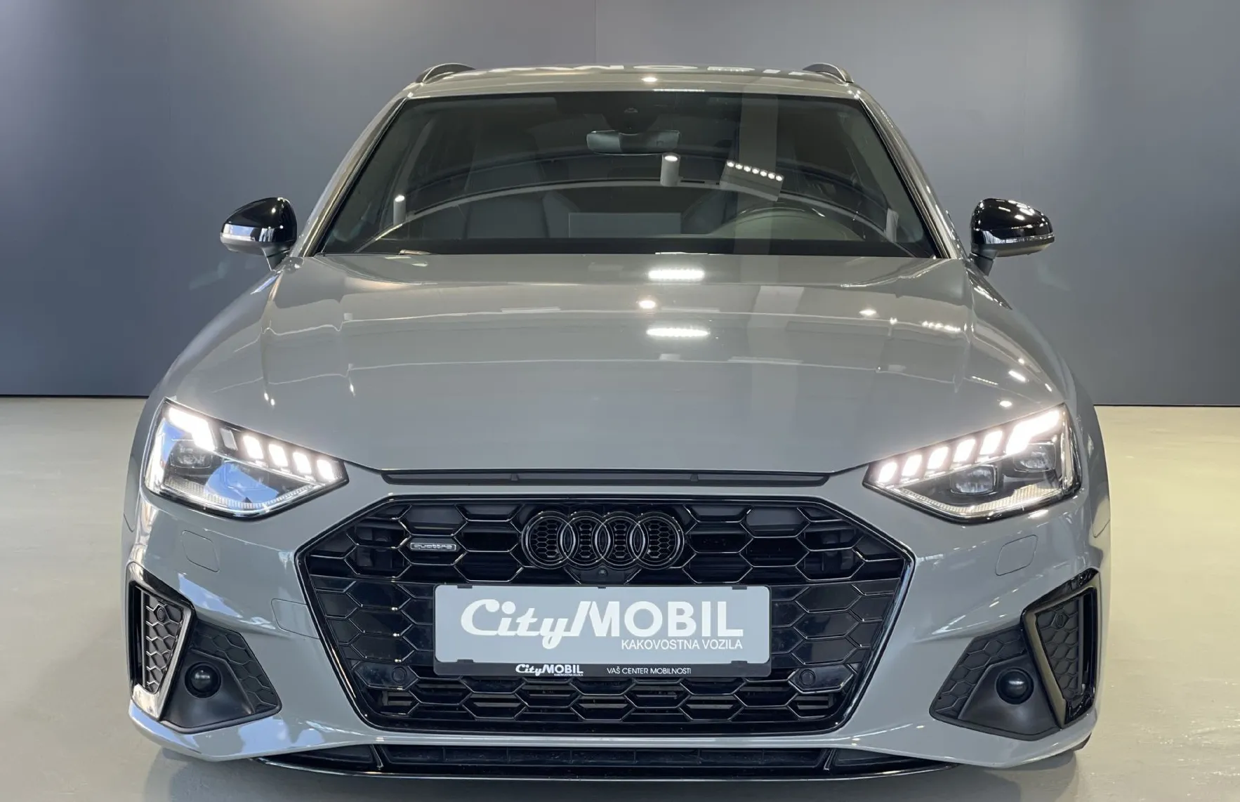 Zunanja slika - Audi A4 - Avant 45TDI-3XSLINE-QUATTRO-MATRIX-360KAM-RADAR-KEYLESS - 2