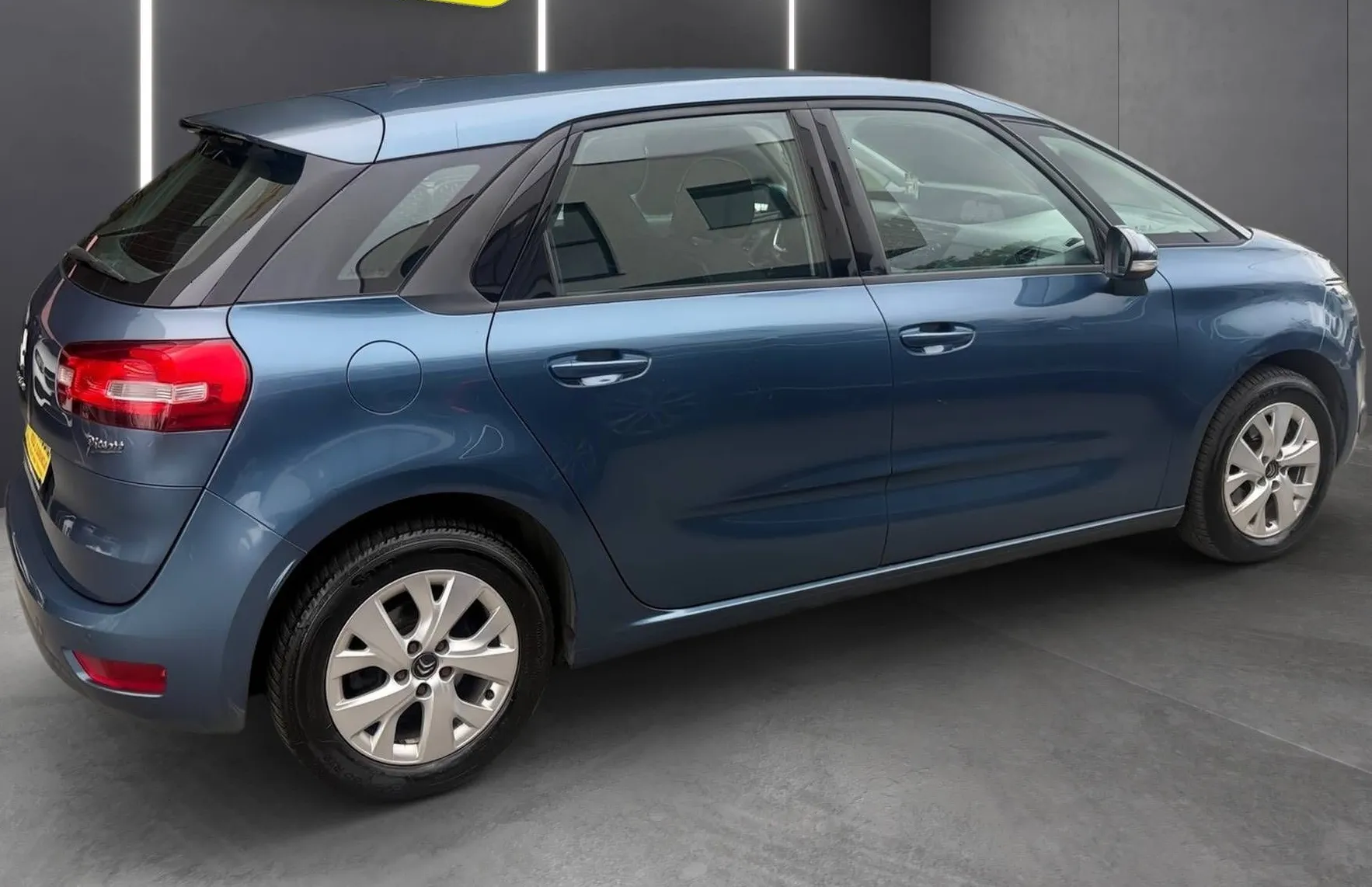Zunanja slika - Citroën C4 - Picasso 1.6 e-HDi AVT. KLIMA PDC TEMPOMAT NAVI - 9