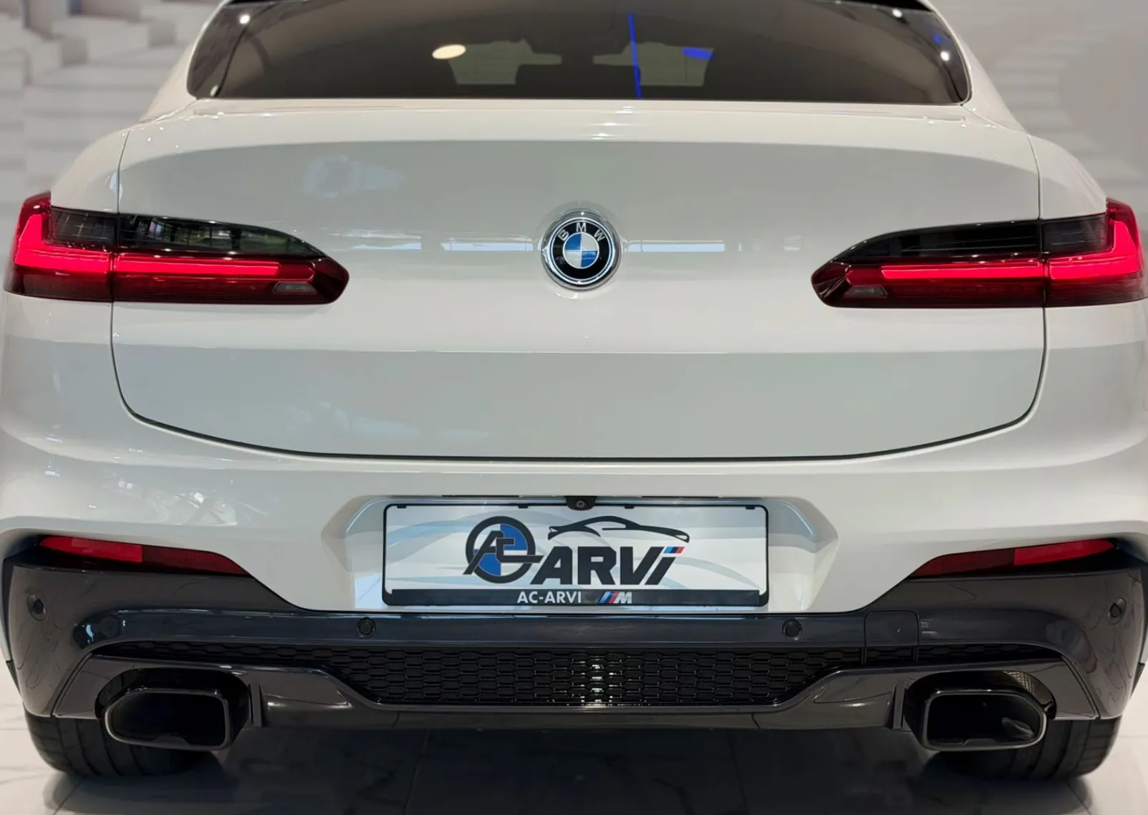 Zunanja slika - BMW X4 - serija : xDrive M40i-RADAR-PANO-KEYLESS-HUD-KAMERA - 5