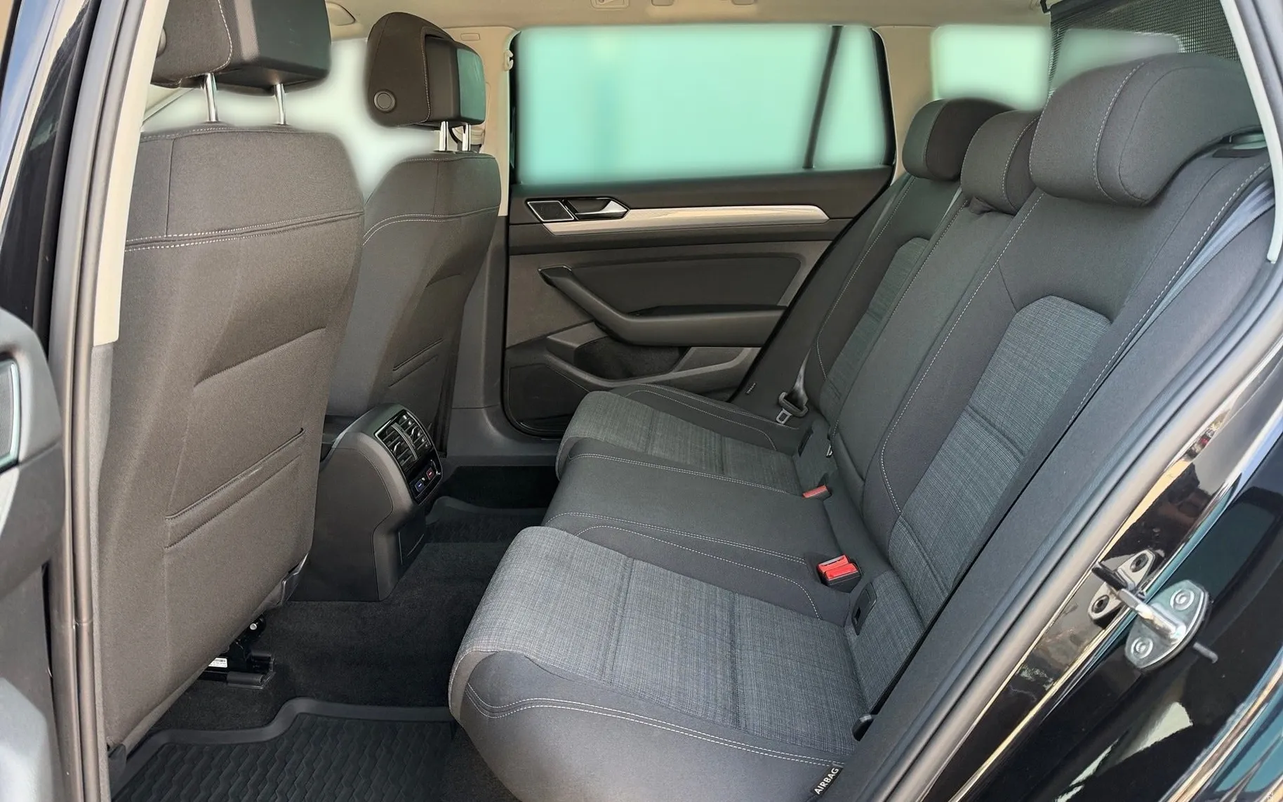 Notranja slika - Volkswagen Passat Variant - 2.0 TDI DSG Kamera - Kljuka... - 11