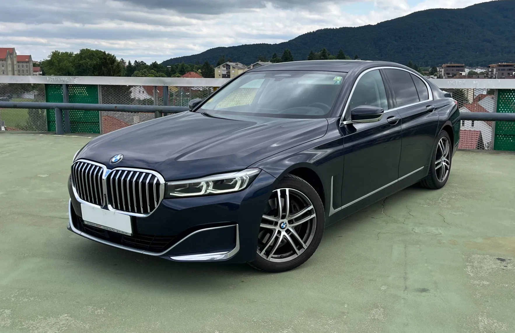 Zunanja slika - BMW Serija 7 - : 730d xDrive Avt. LASER.360°POGLED. ZRAČ. BLAZ. - 1