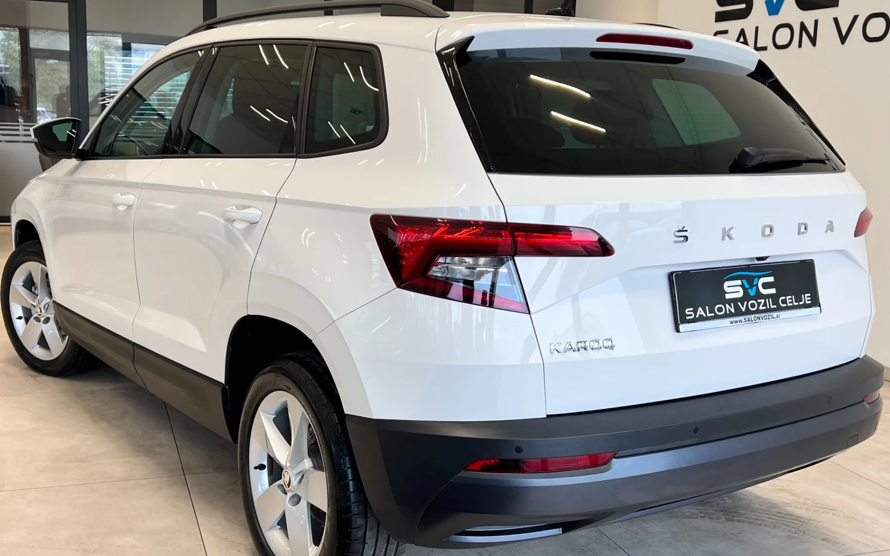 Zunanja slika - Škoda Karoq - 2.0 TDI-DSG-FRONT-ASSIST-ACC-KAM-KEYLESS-NAVI-PDC. - 7