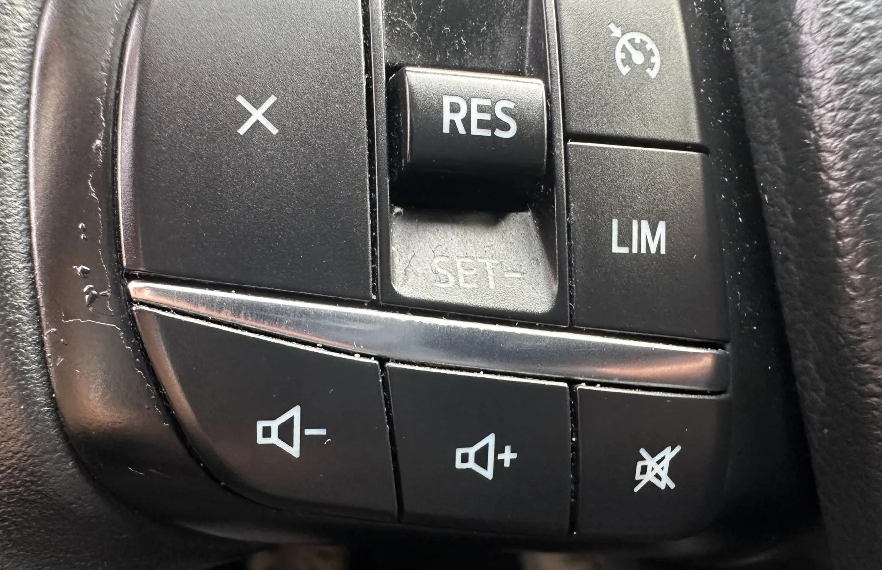Zunanja slika - Ford Kuga - Titanium 2.5 Hybrid 165kW PHEV.KAMERA.LED.NAVI.TOP - 12