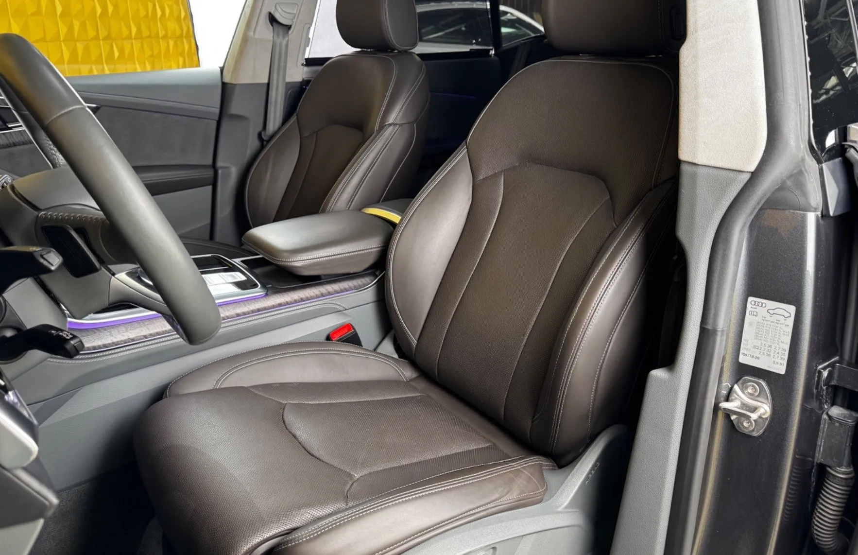 Zunanja slika - Audi Q8 - 50TDI Quattro SLine-4WS-ZRACNO-HLAJENJE-PAN-HEADUP - 15