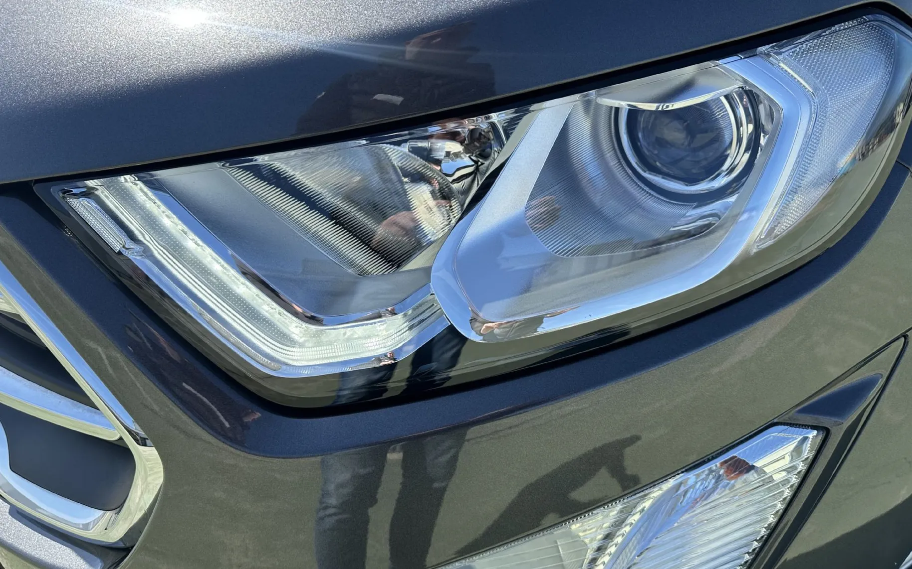 Zunanja slika - Ford Ecosport - 1.0 EcoBoost Titanium.KAMERA.NAVI.USNJE - 2